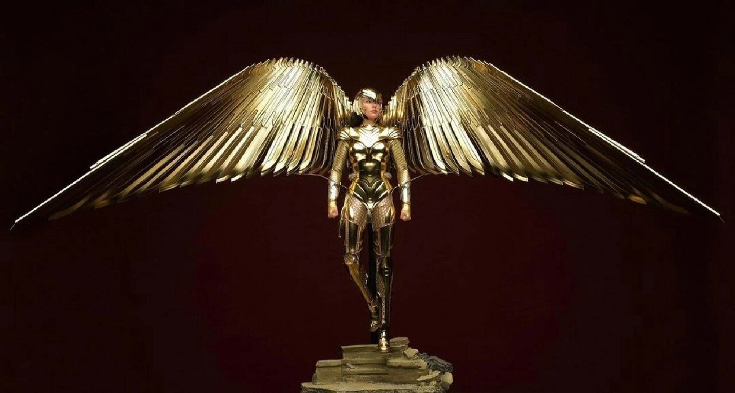 这位女圣斗士 你那个星座的 面具呢?