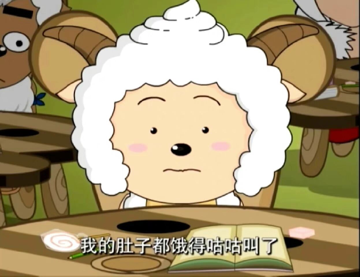 一到晚上就很饿 需要一顿夜宵来填饱肚子