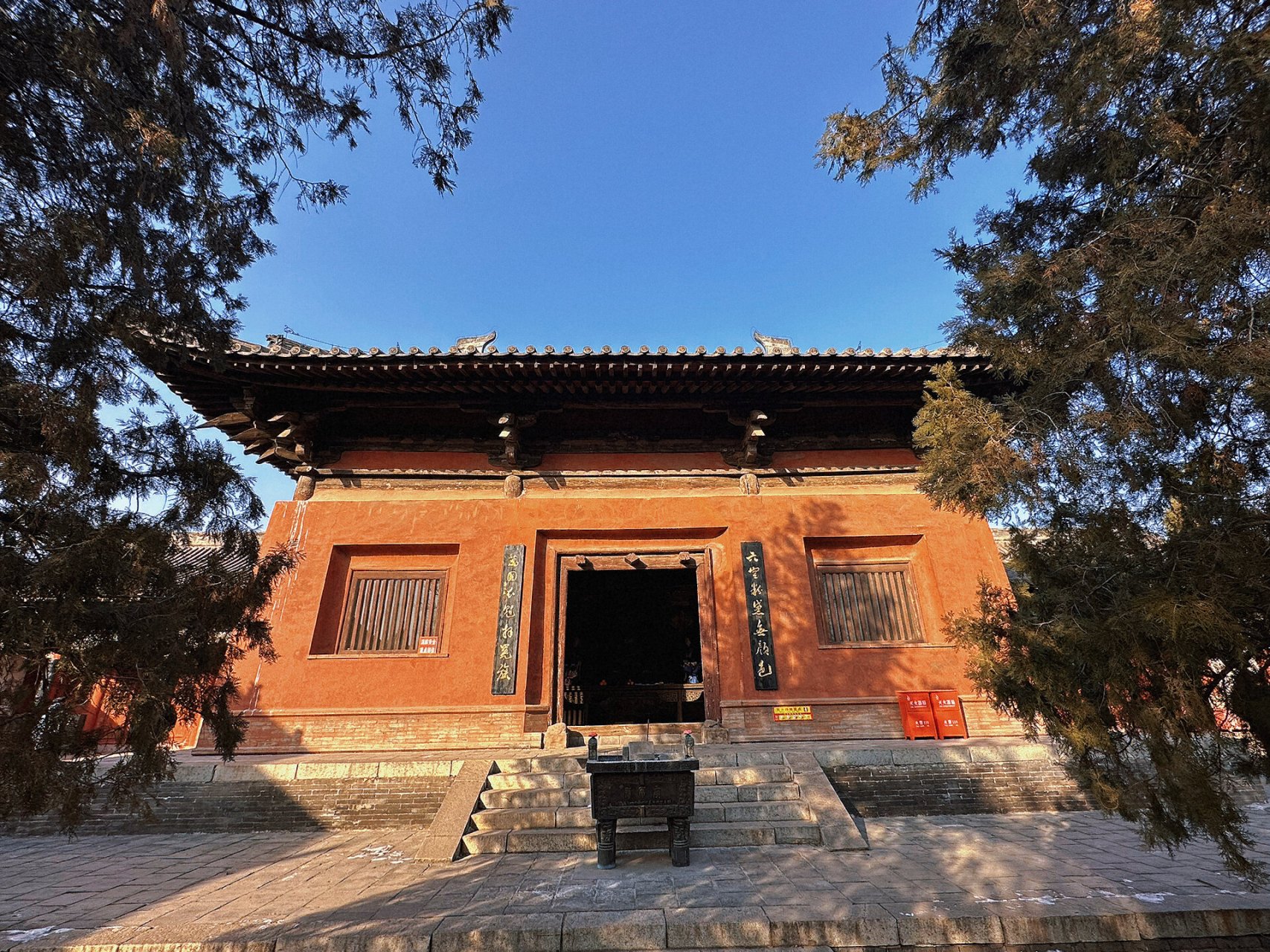 则天圣母庙|女子求富贵最灵验 则天庙,于坐北向南,规模不大,中轴线上