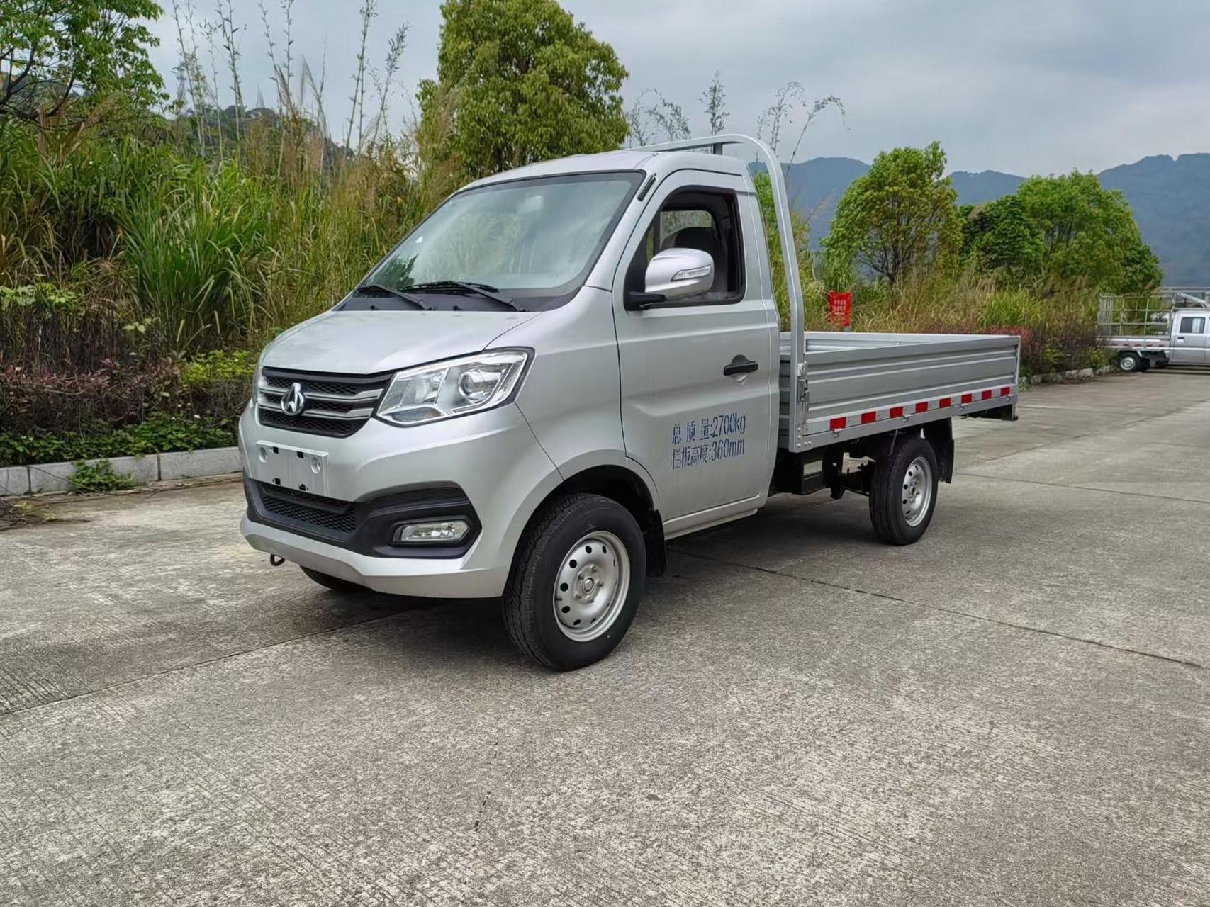 全新长安单排3万多包上牌城里城外都能拉 结实耐用