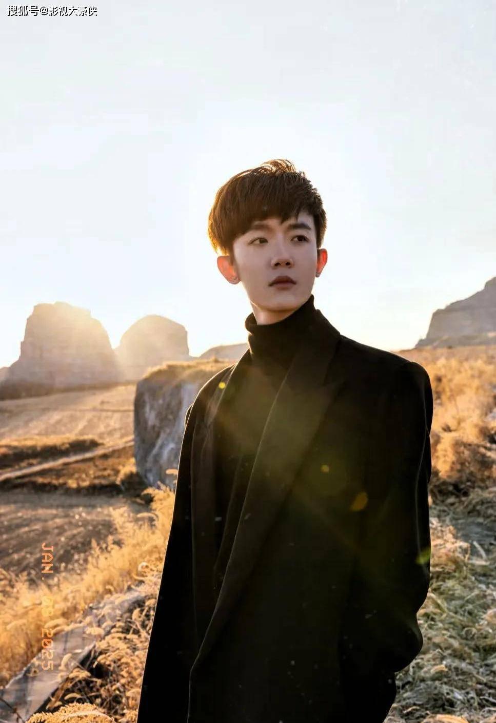 李明德这位95后演员,最近可是给大家上演了一出大戏