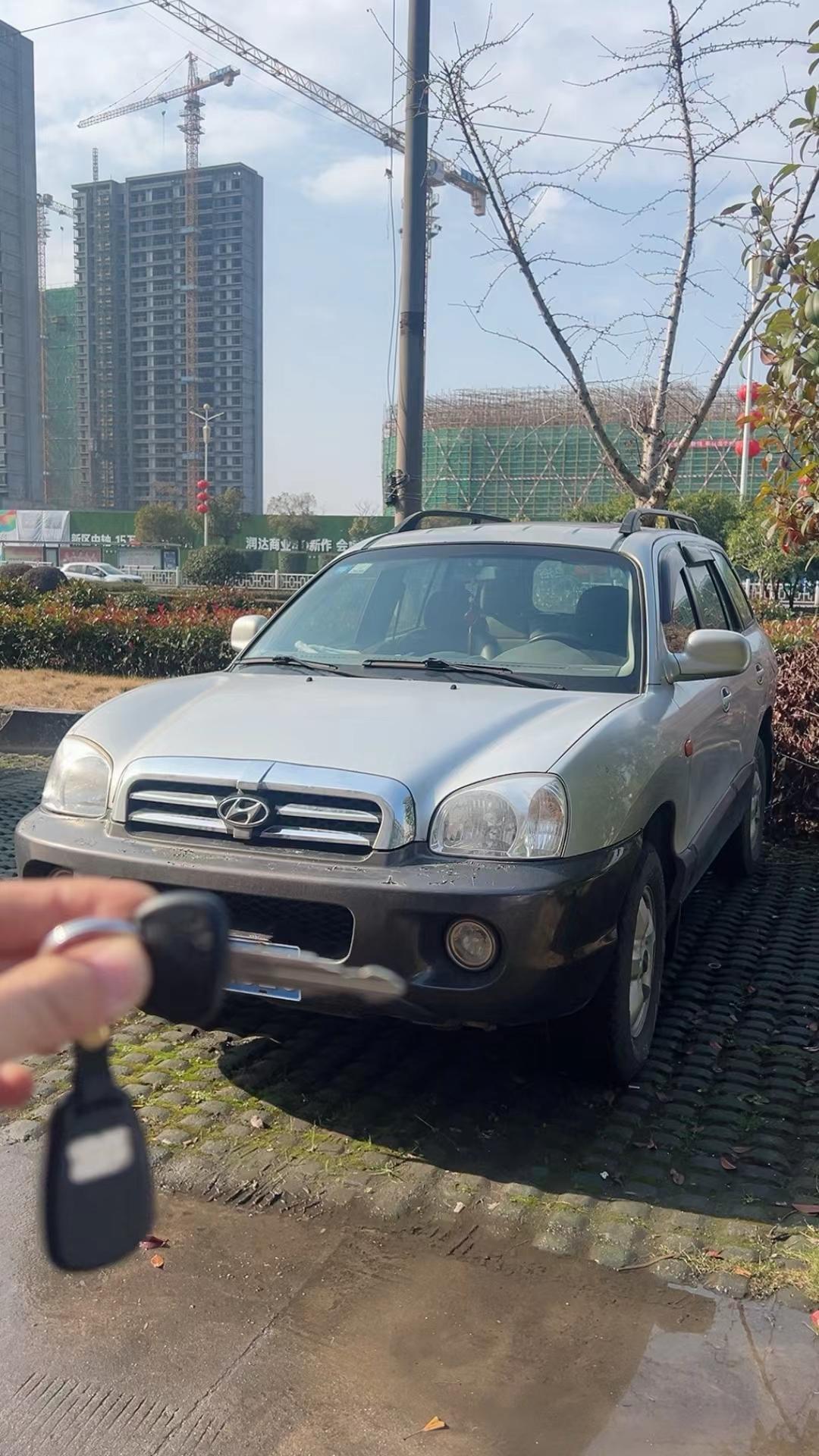 四驱车 新到准08年现代圣达菲 2.