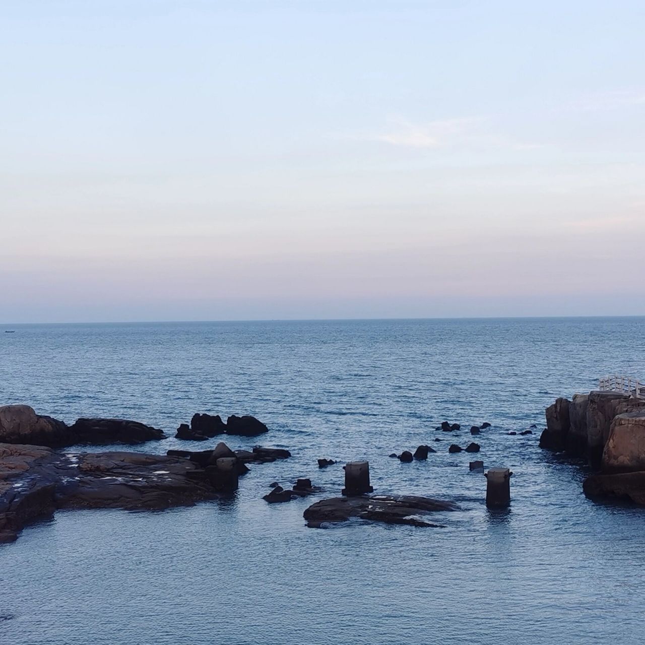 带上你的傻瓜闺蜜去趟地铁就能到的海边吧 99长乐十七孔(导航可直接