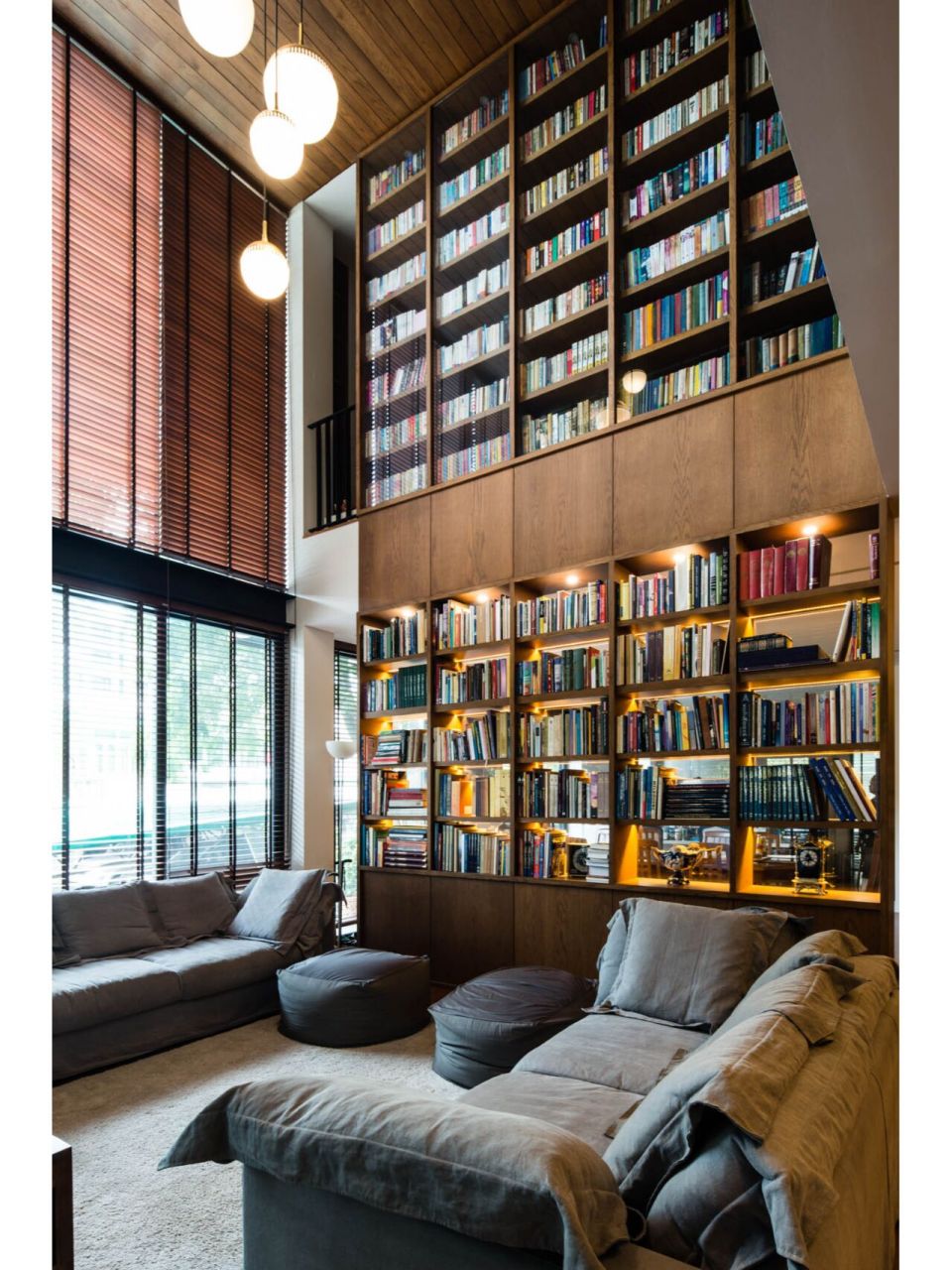氛围感拉满!书香满屋的家庭图书馆 在书海中徜徉,享受宁静时光!