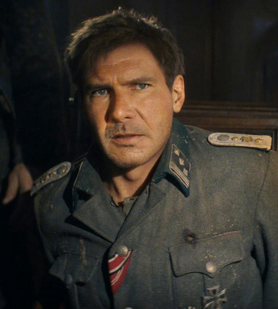 夺宝奇兵5cg特效减龄#《夺宝奇兵5》的开头,80岁的哈里森·福特