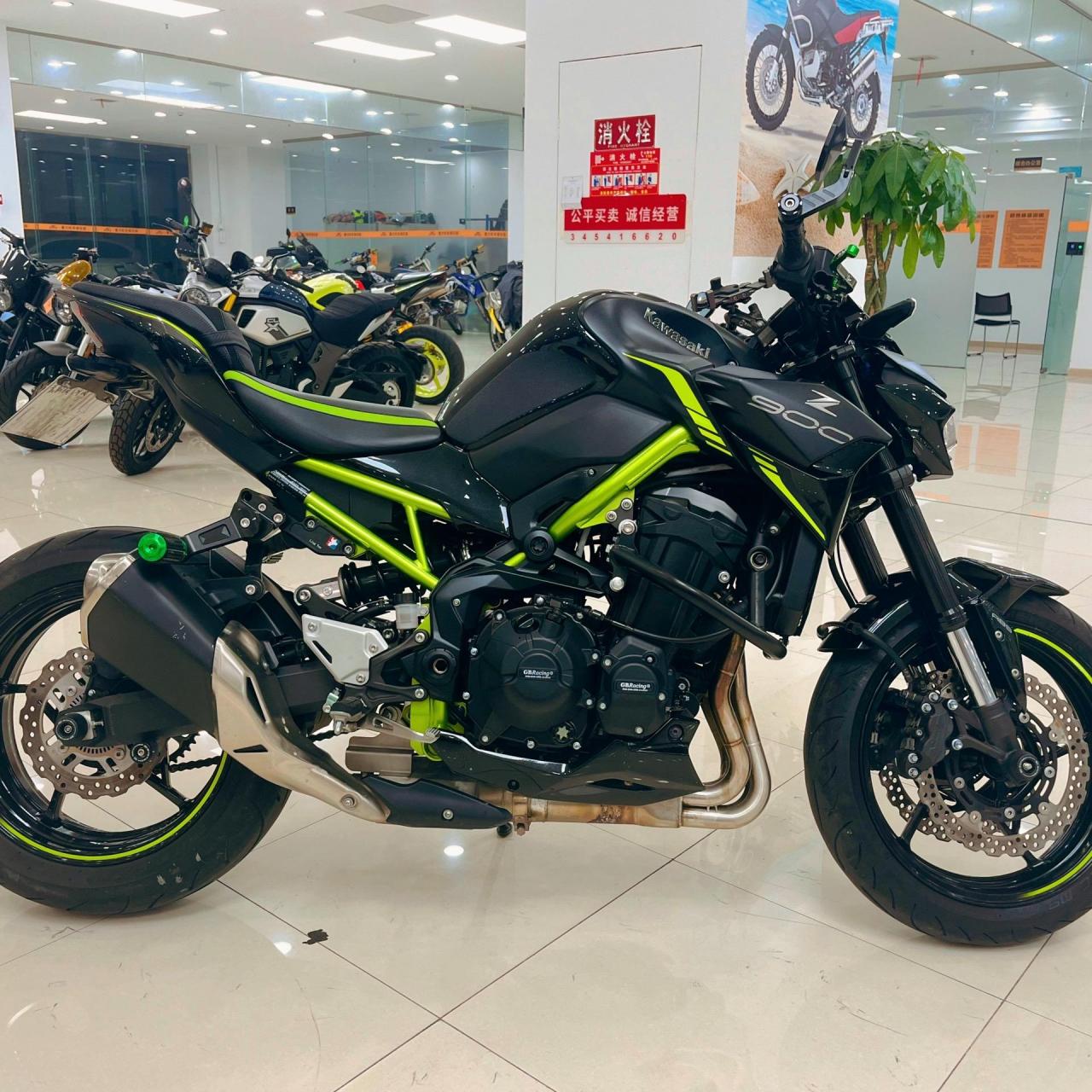 22年川崎z900 价格 6850090(可谈) 22年22款川崎z900  21年8月出厂