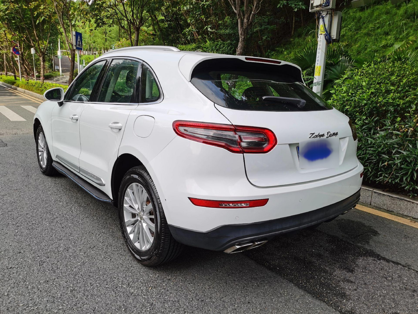 2017年众泰sr9(国产保时捷),2.