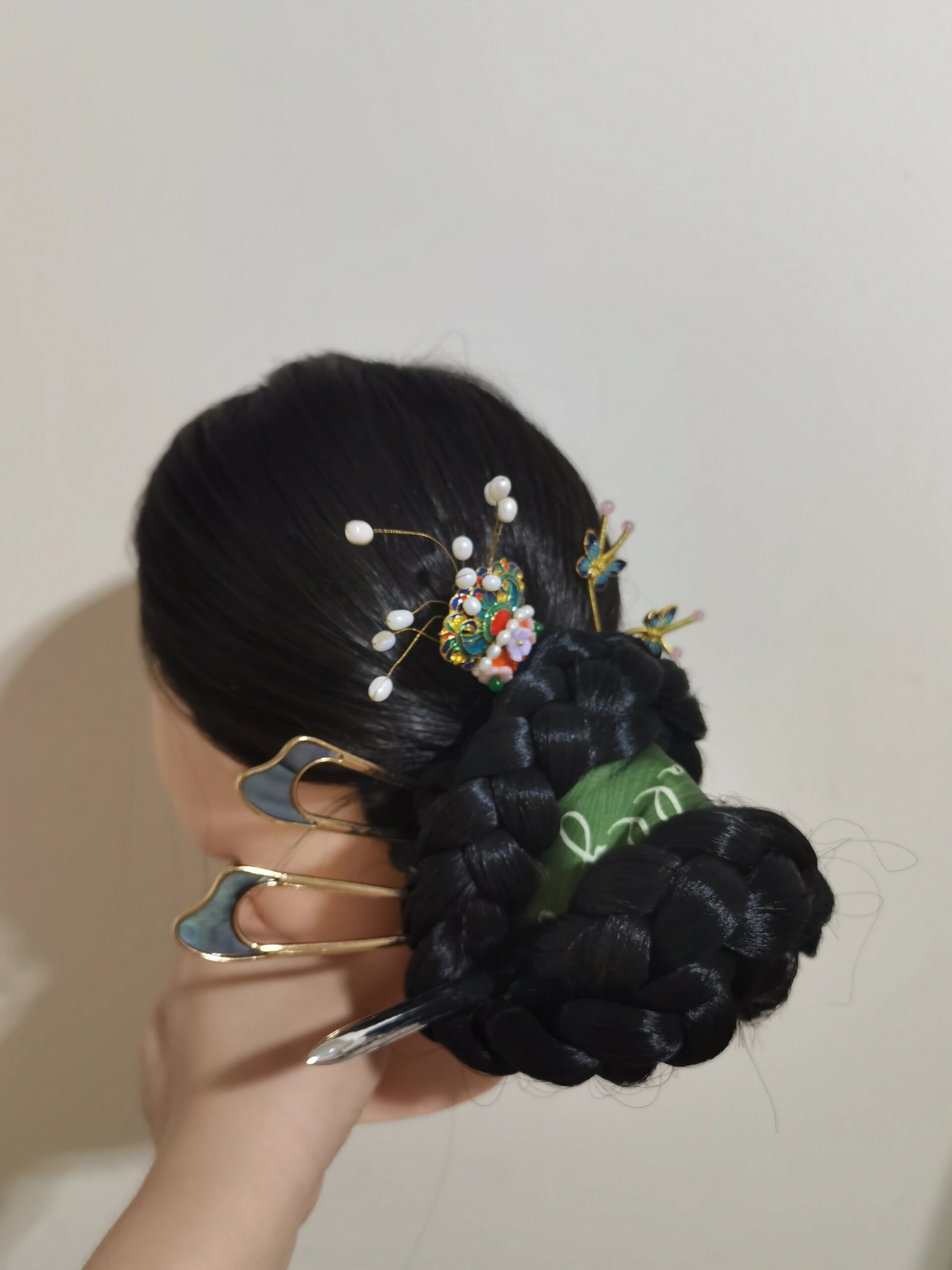 朝鲜族传统发型-髽鬏