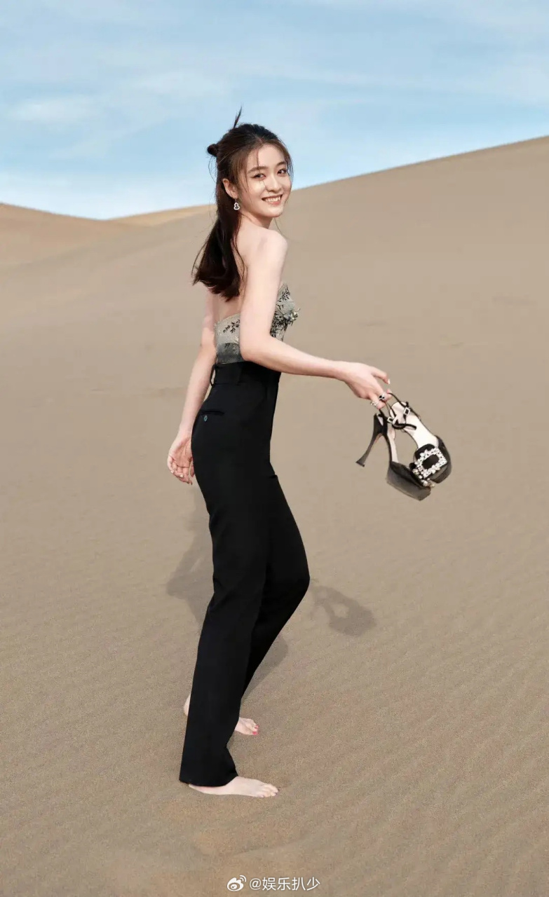 张雪迎自从胡辣汤事件口碑下降后变成糊咖了,资源也不如以前了,现在