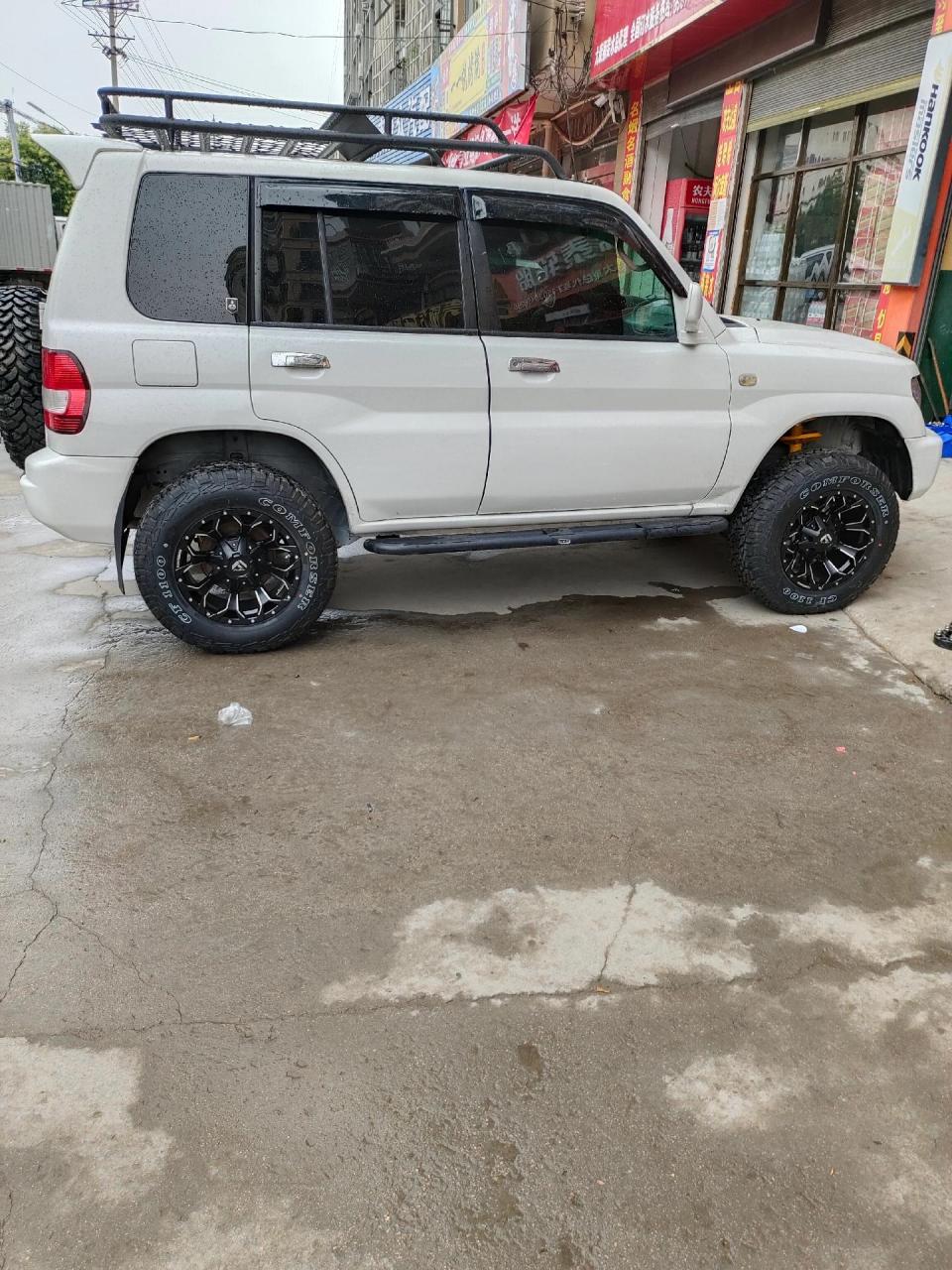 猎豹飞腾改装轮胎,底盘增高