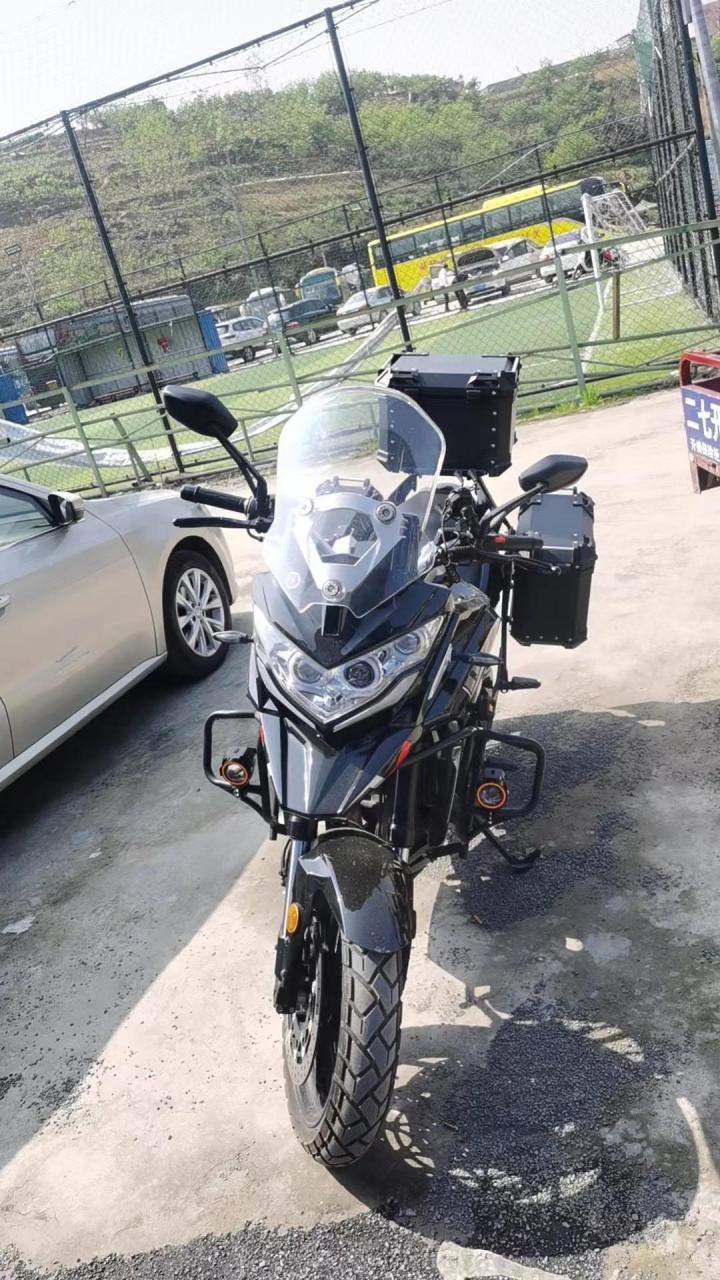 2022年的摩枭400拉力车有牌有证手续齐全可以提档过户,安全行驶了才