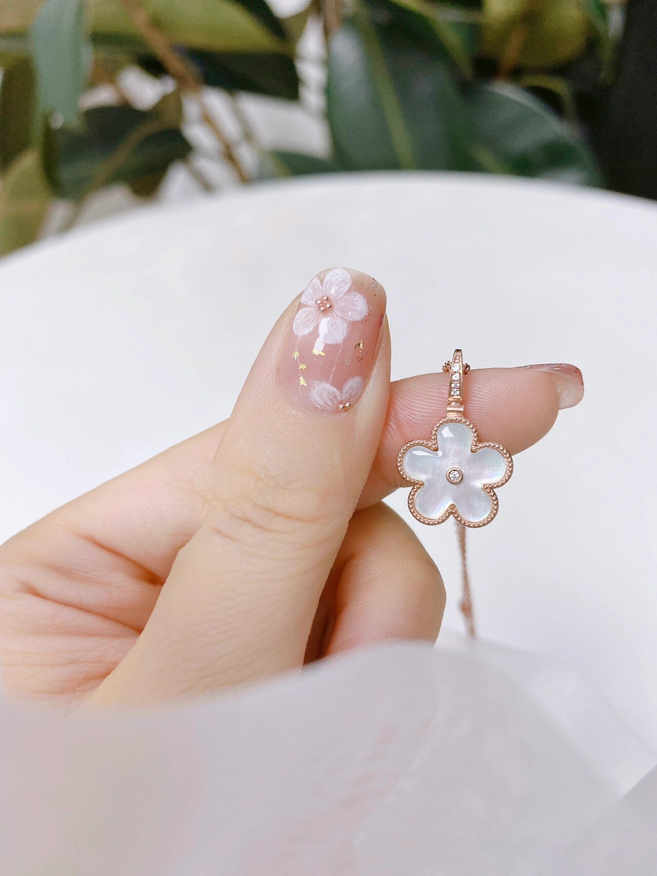 冰透蜜桃裸色99优雅气质94清新花朵美甲