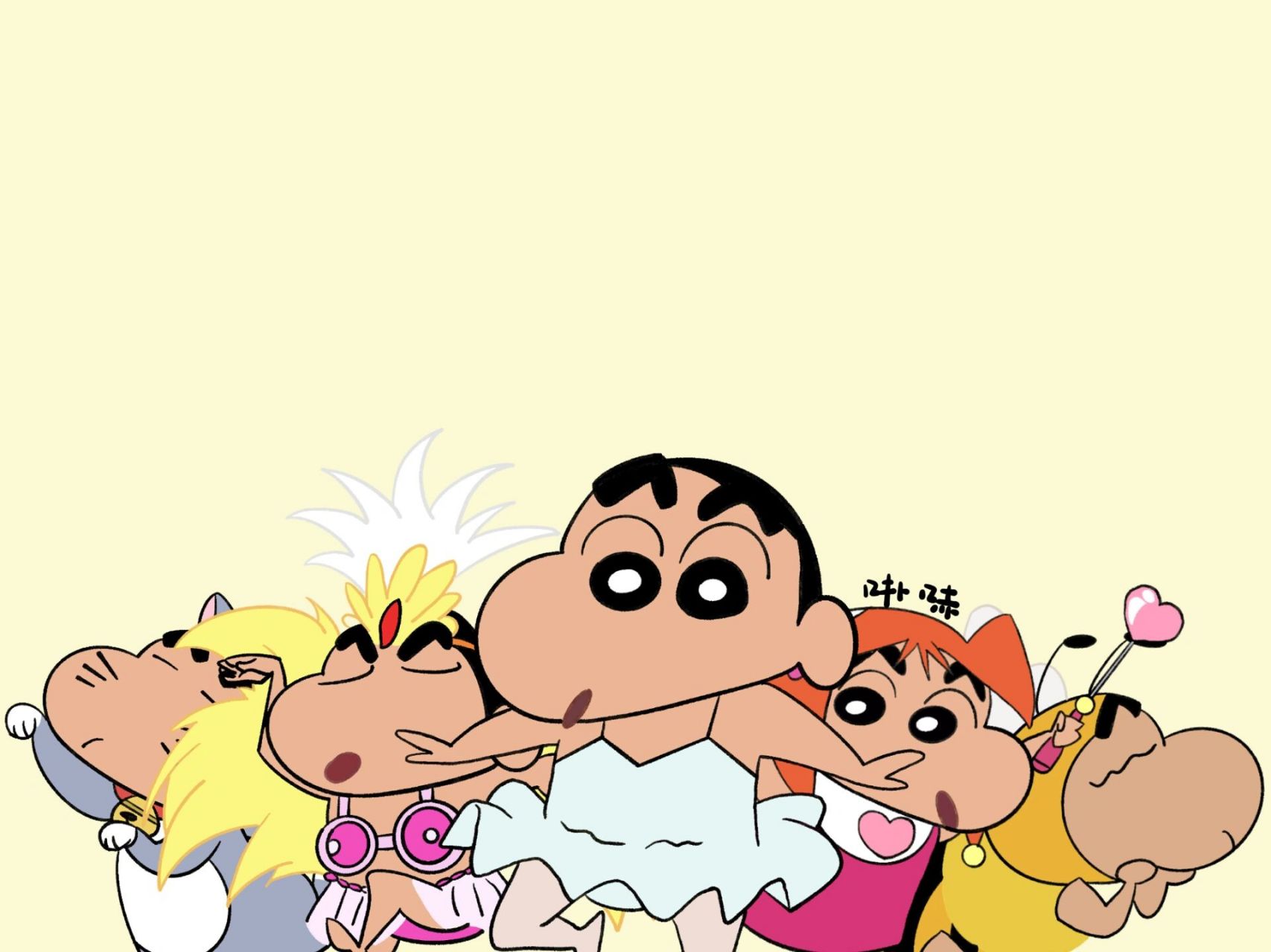 打卡100张蜡笔小新壁纸day71 今天是cos系列 真的不找我拿这张壁纸么