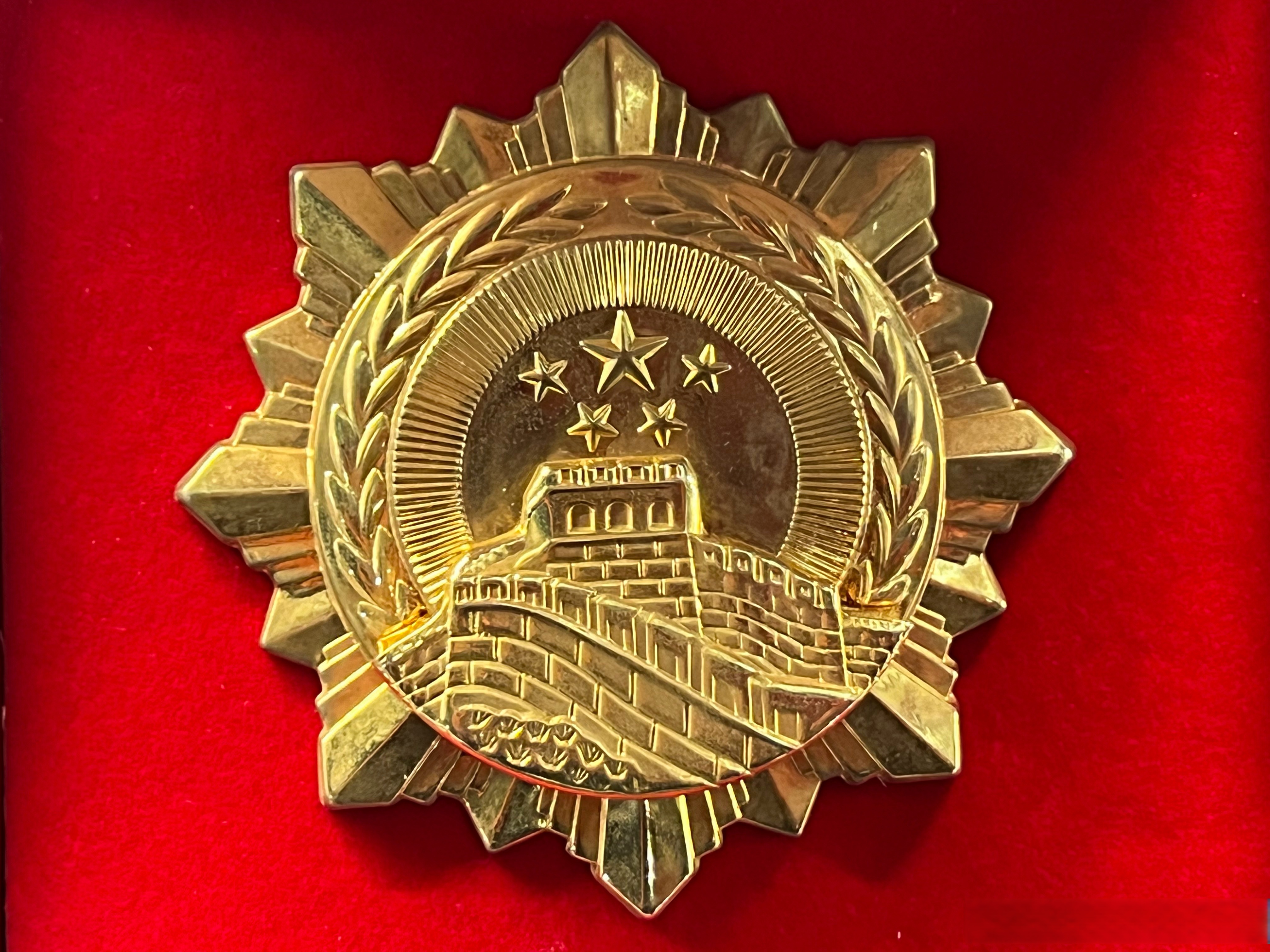 致敬科学家精神