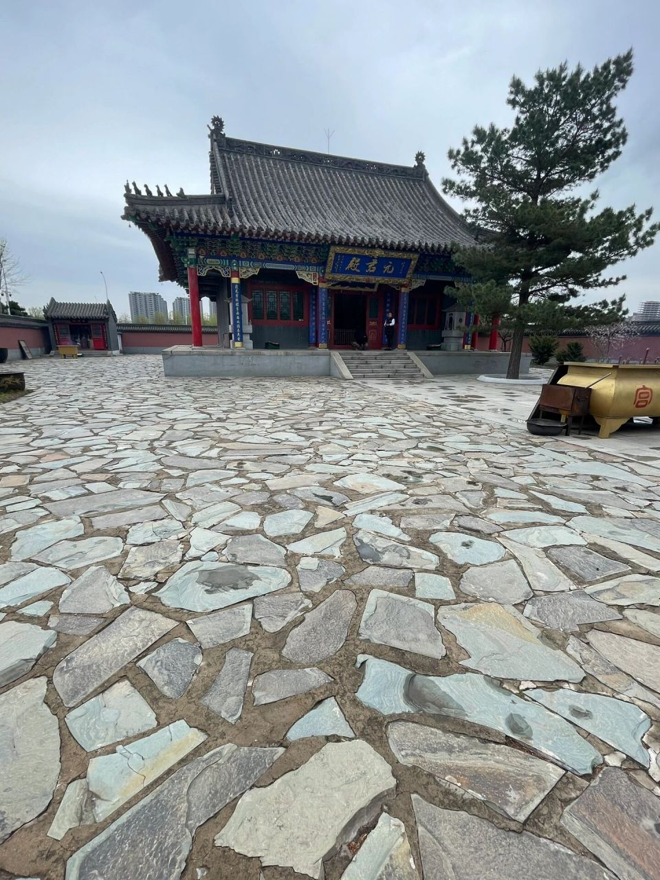 沈阳碧霞宫(娘娘庙) 沈阳碧霞宫道院始建于清代雍正三年,道光年间进行