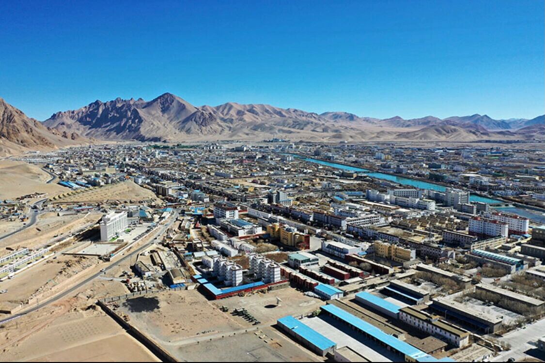 云中之城—狮泉河镇   狮泉河镇,隶属于西藏自治区阿里地区噶尔县,地