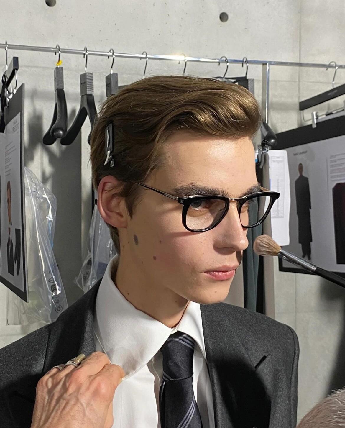 德国男人-ysl开场模特