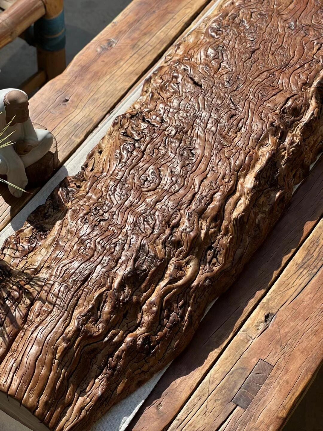 收藏级天花板,百年枣木风化板 无微不至的打磨抛光~造就极致好物