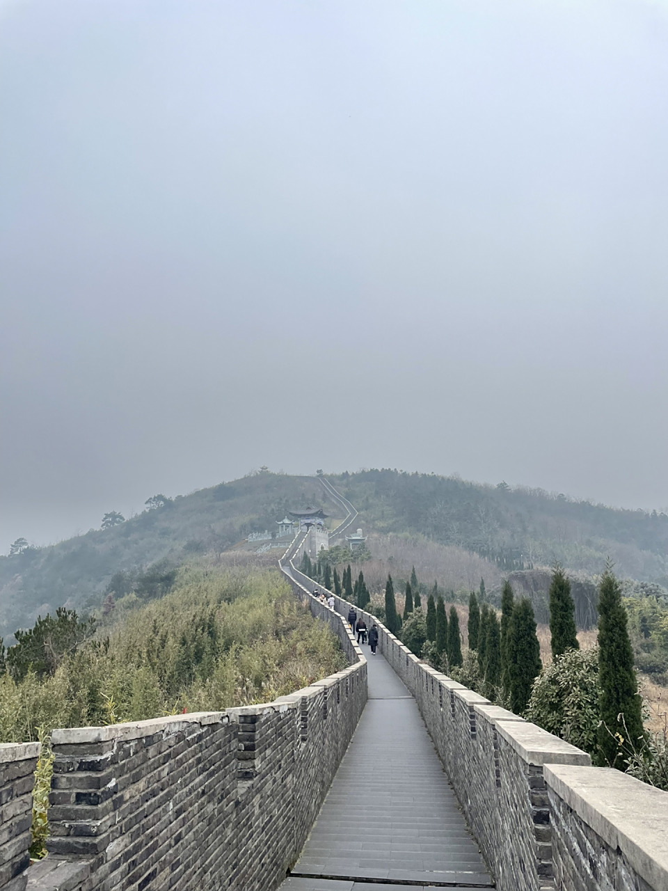 宜兴大潮山小长城 虽然全长只有3公里,逛一圈大概一个小时,但是刚开始