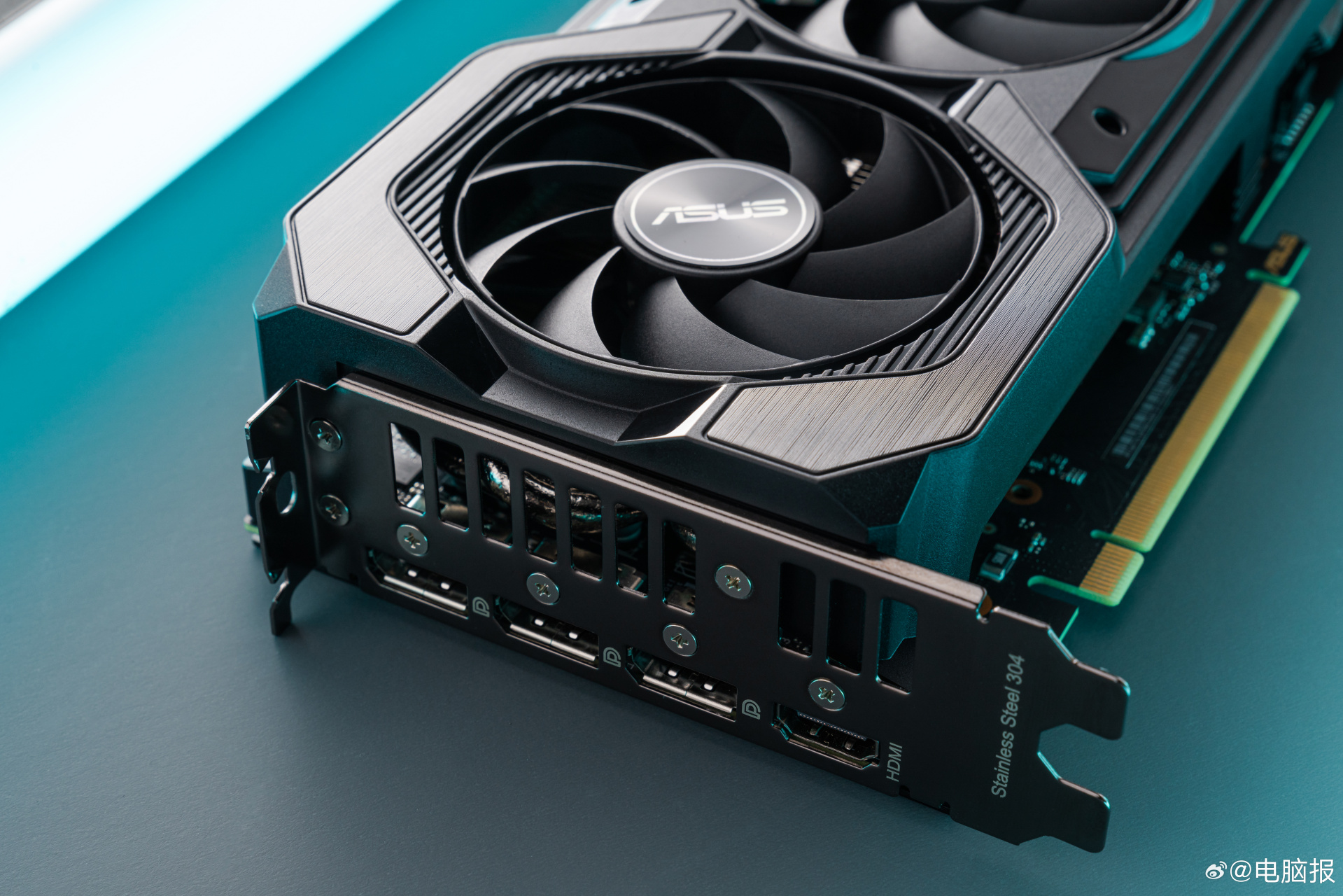 昨晚已经登场的rtx 4070 super显卡让我们感受到了新一代2k游戏神器的