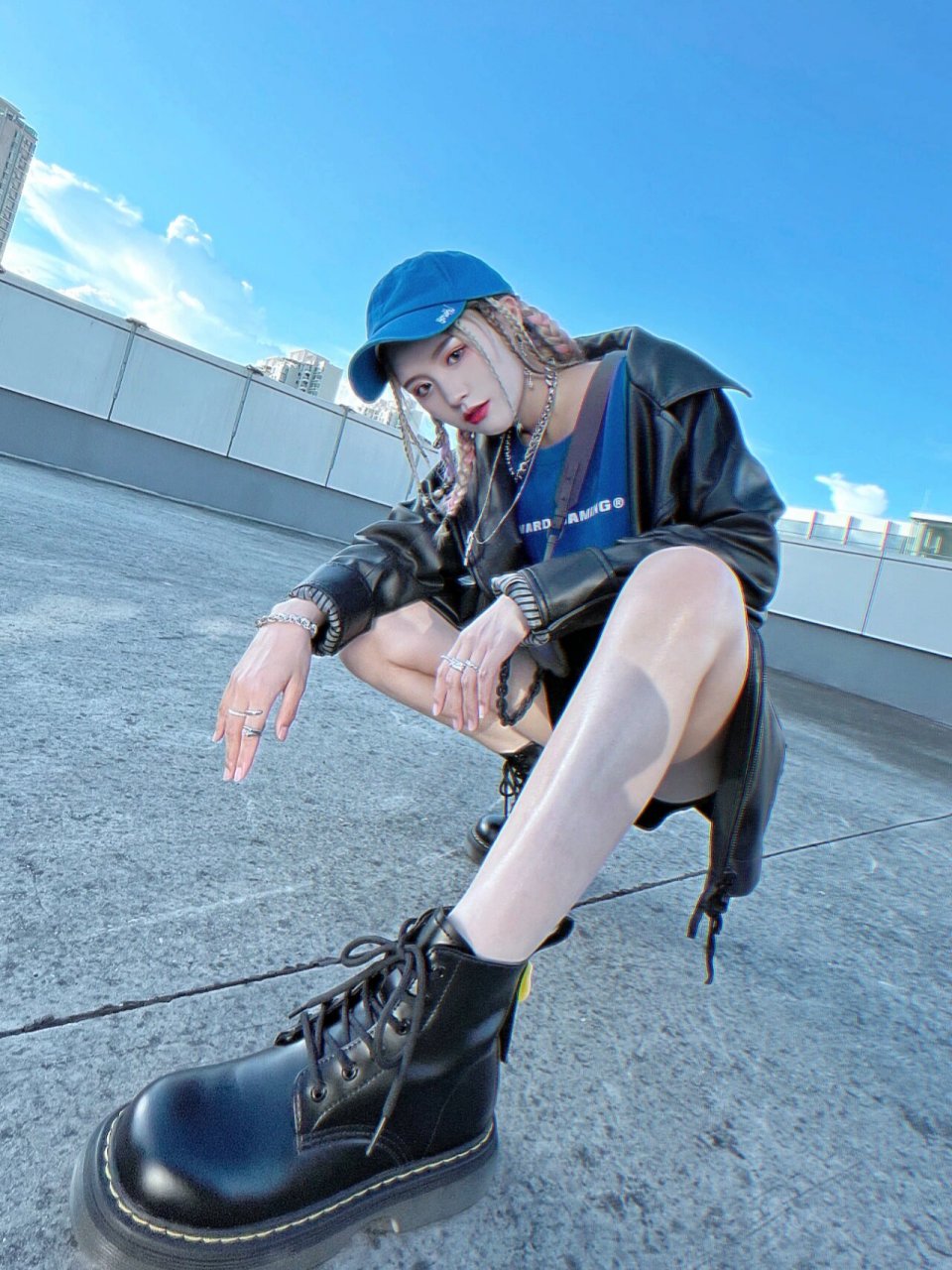 三个适合小个子女生的甜酷拍照姿势|必收藏 hello hello,双双又来啦