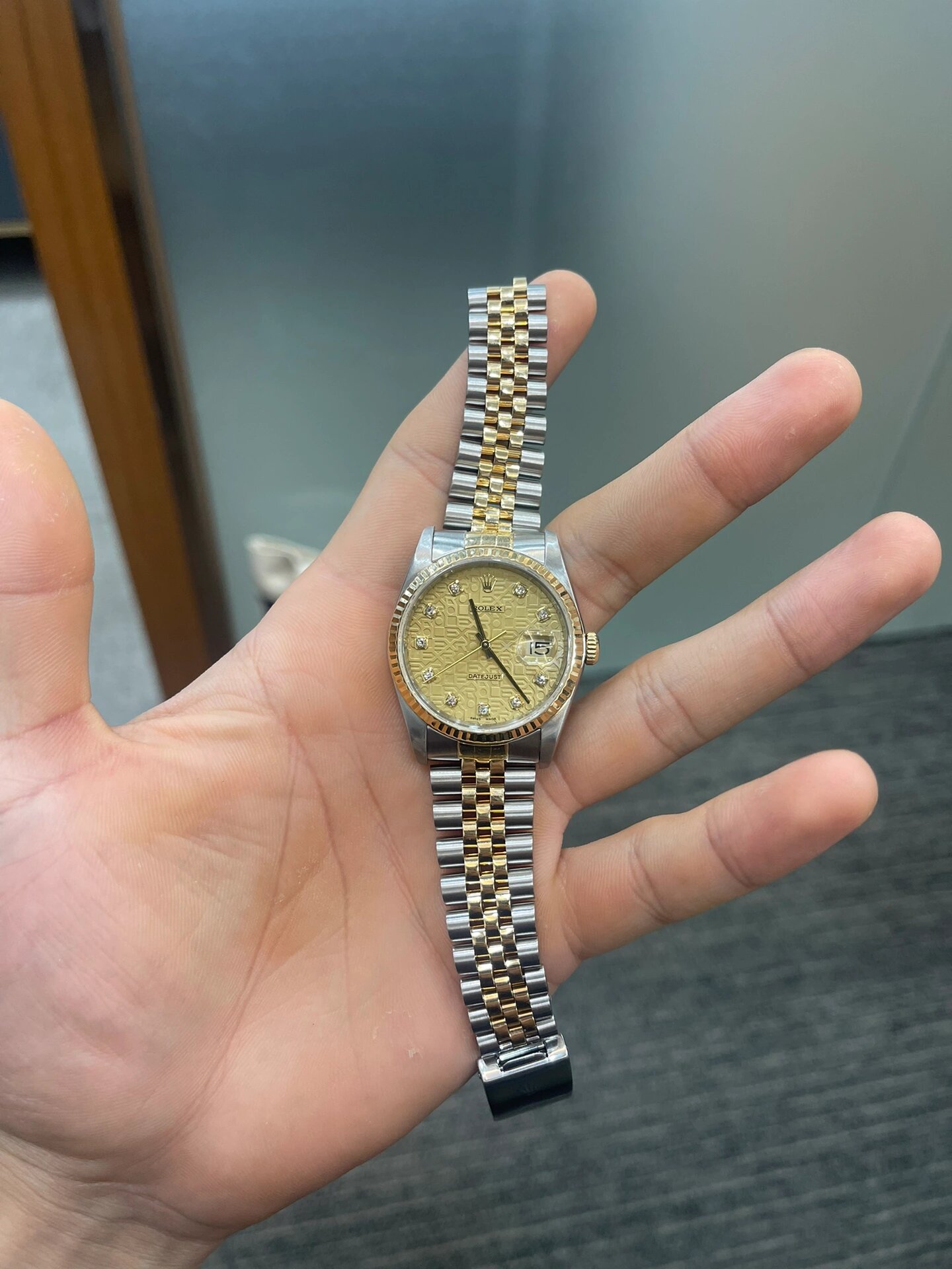 最便宜的劳力士?16233