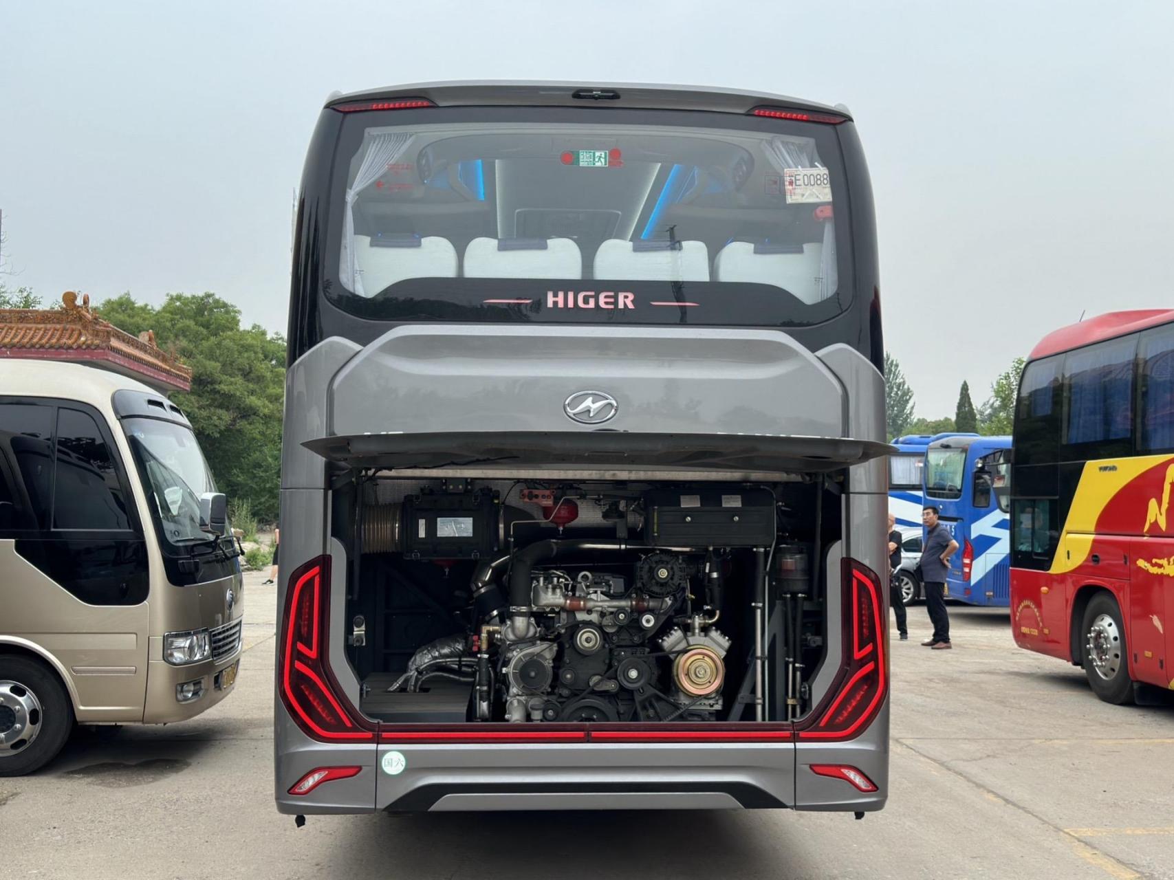 苏州金龙海格v12系列大客车细节详细