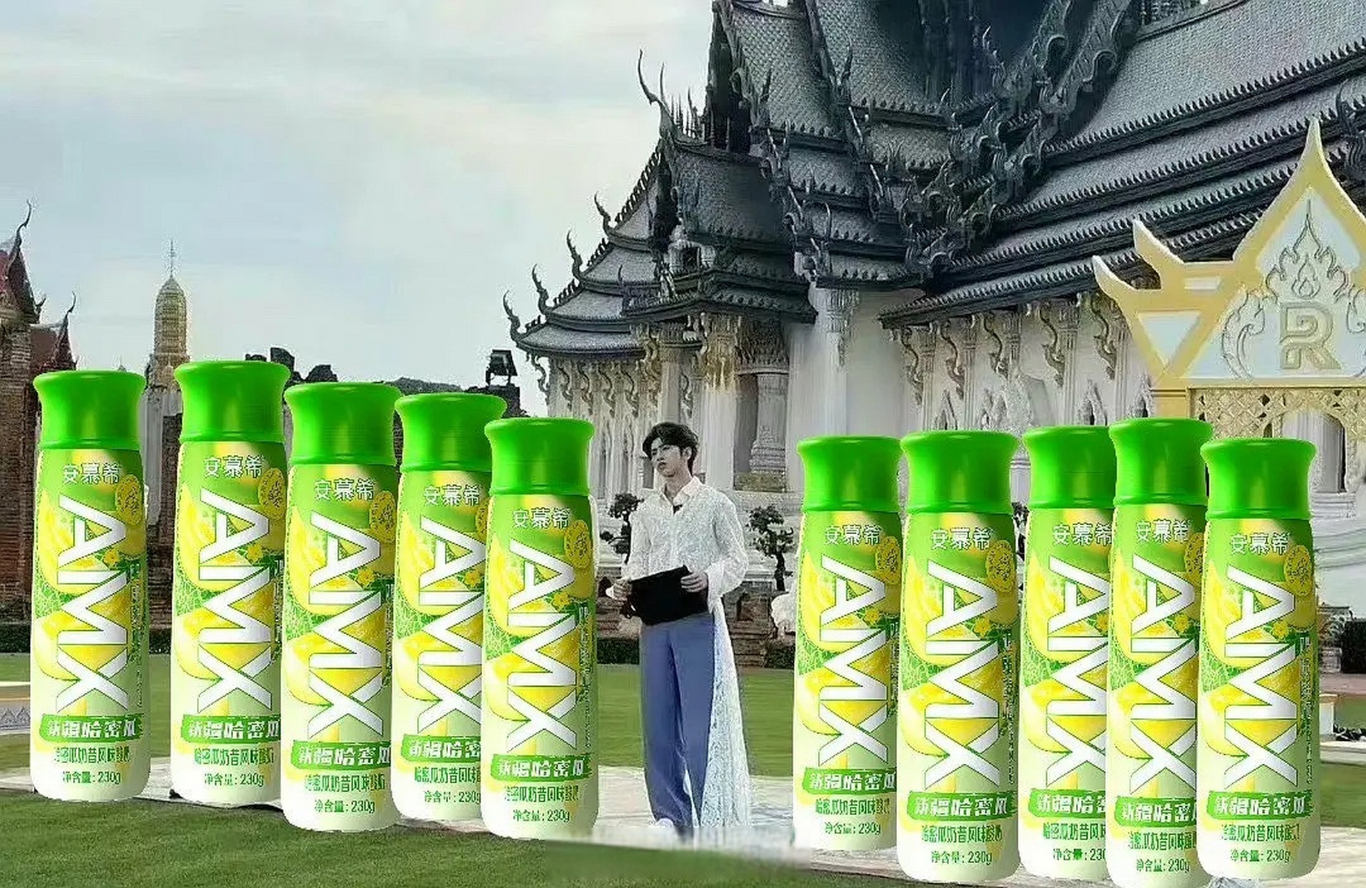 蔡徐坤粉丝p的跑男图,看出了无能狂怒莫名有点心酸可怜.