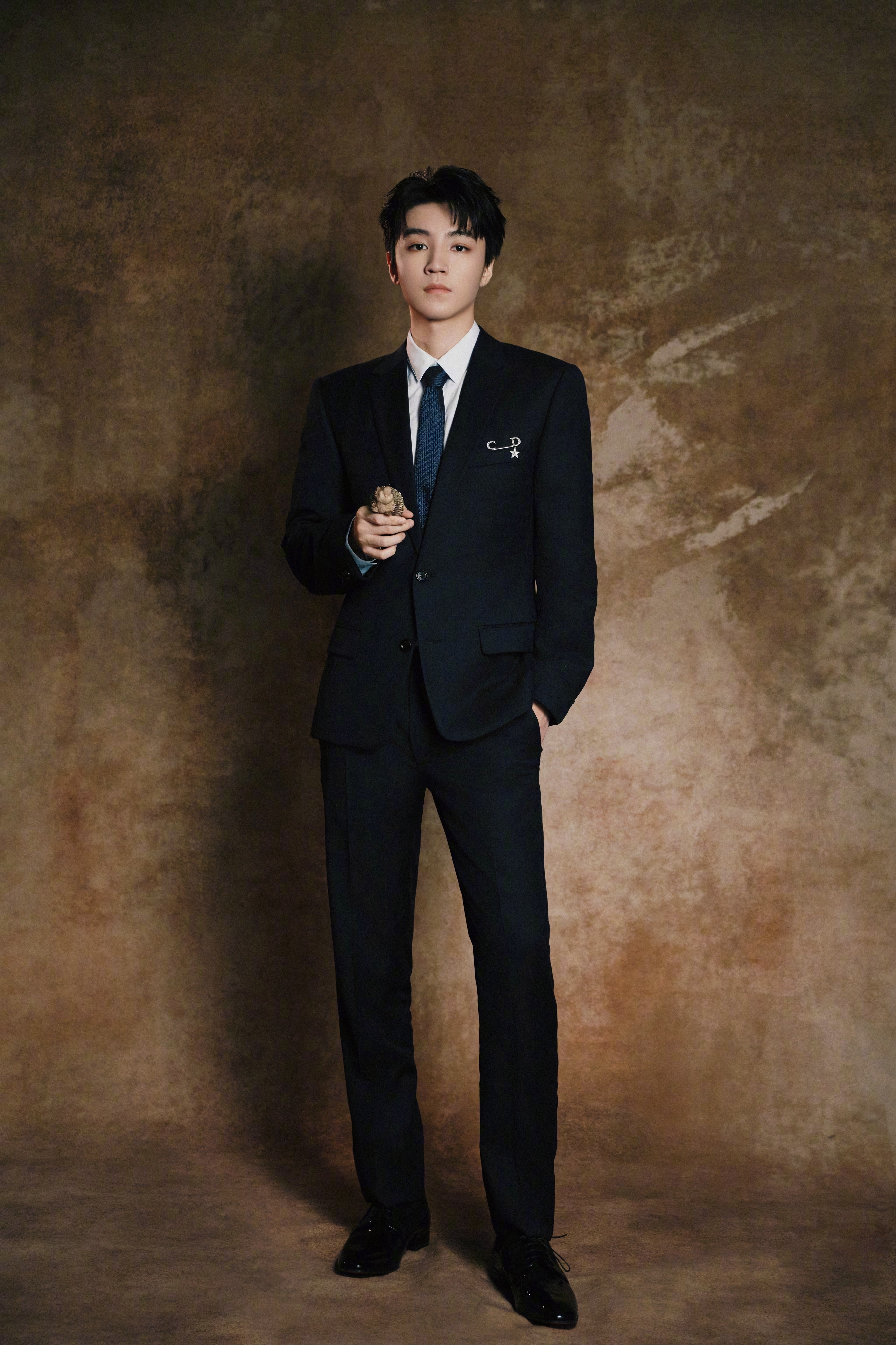 王俊凯长春电影节开幕红毯# 作为形象大使的tfboys