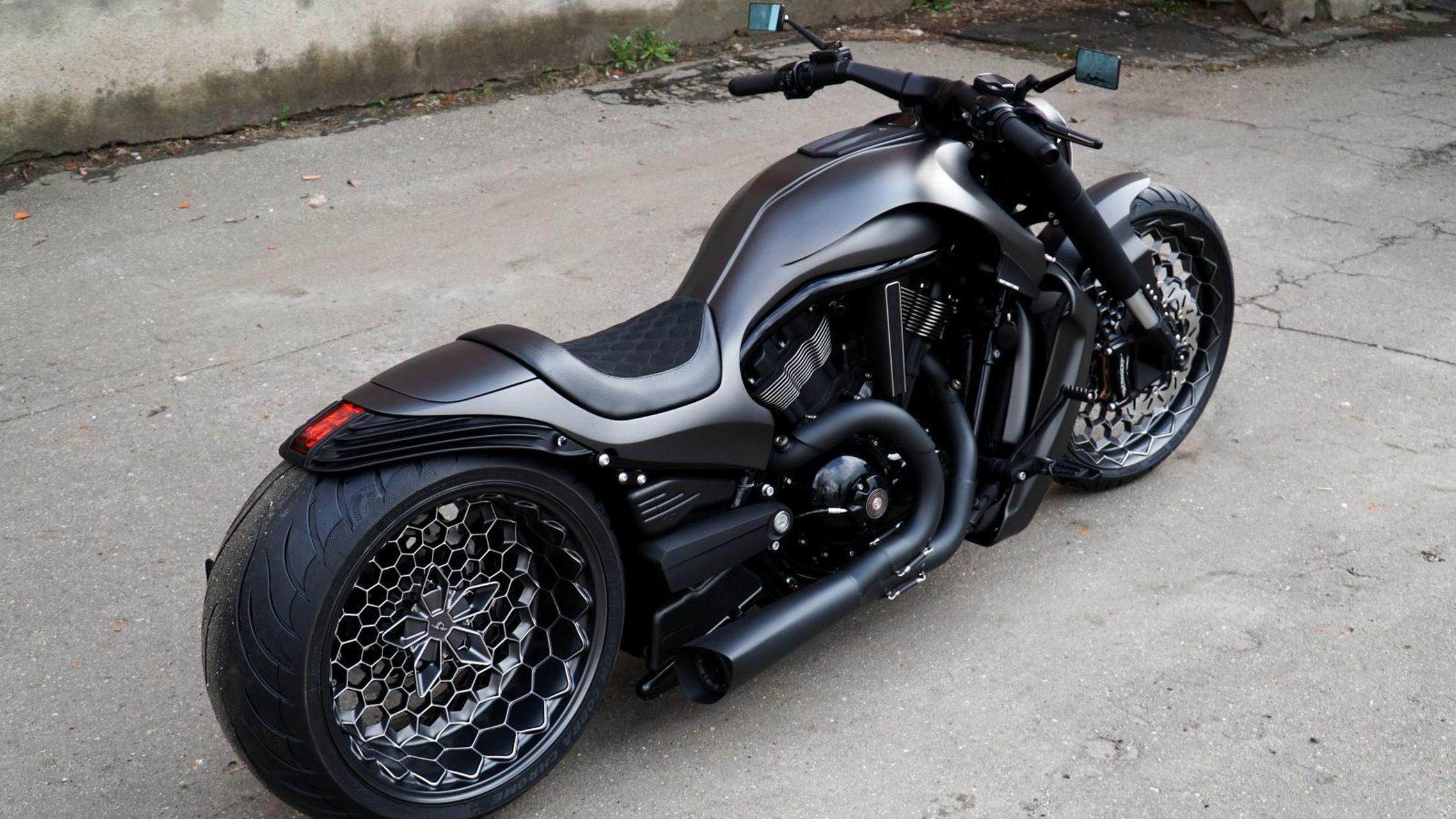 哈雷戴维森 #机车 #定制改装 #女骑 #成都 哈雷夜路德改装分享前 211