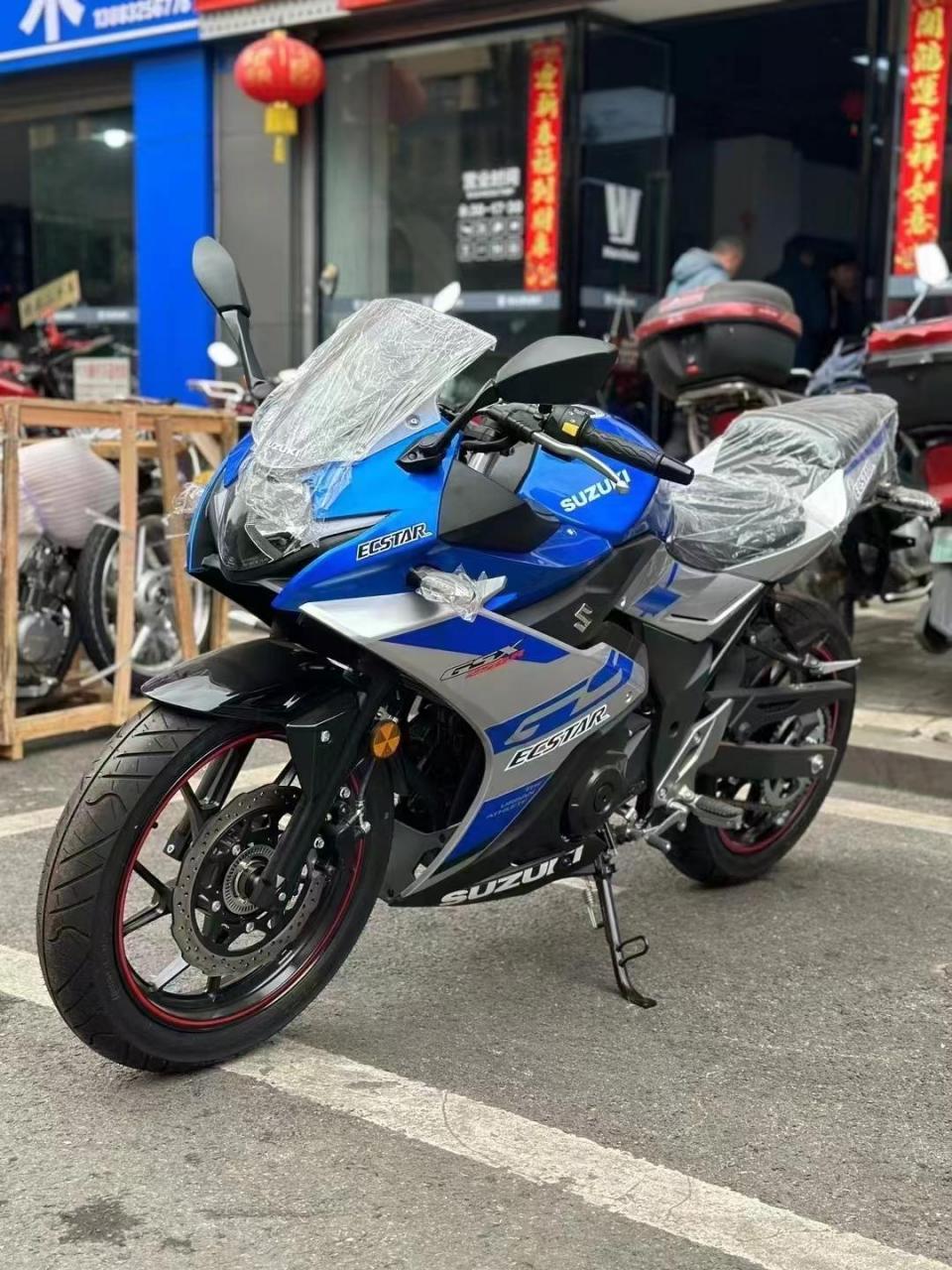 豪爵铃木gsx250百年纪念