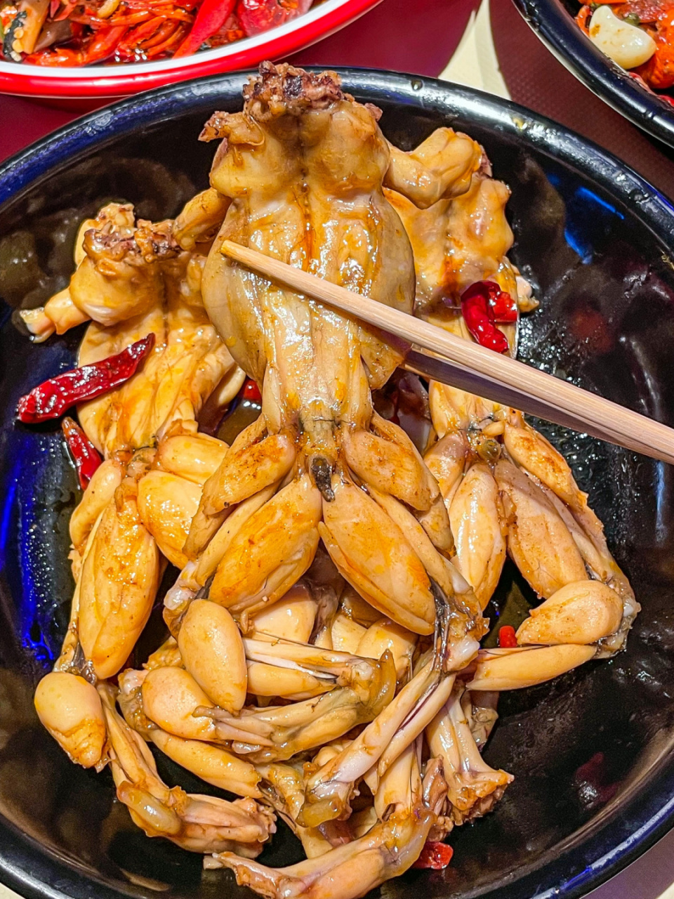 辣卤牛蛙辣到发麻05 这家小龙虾吃了5次以上了,每次来都有新的菜