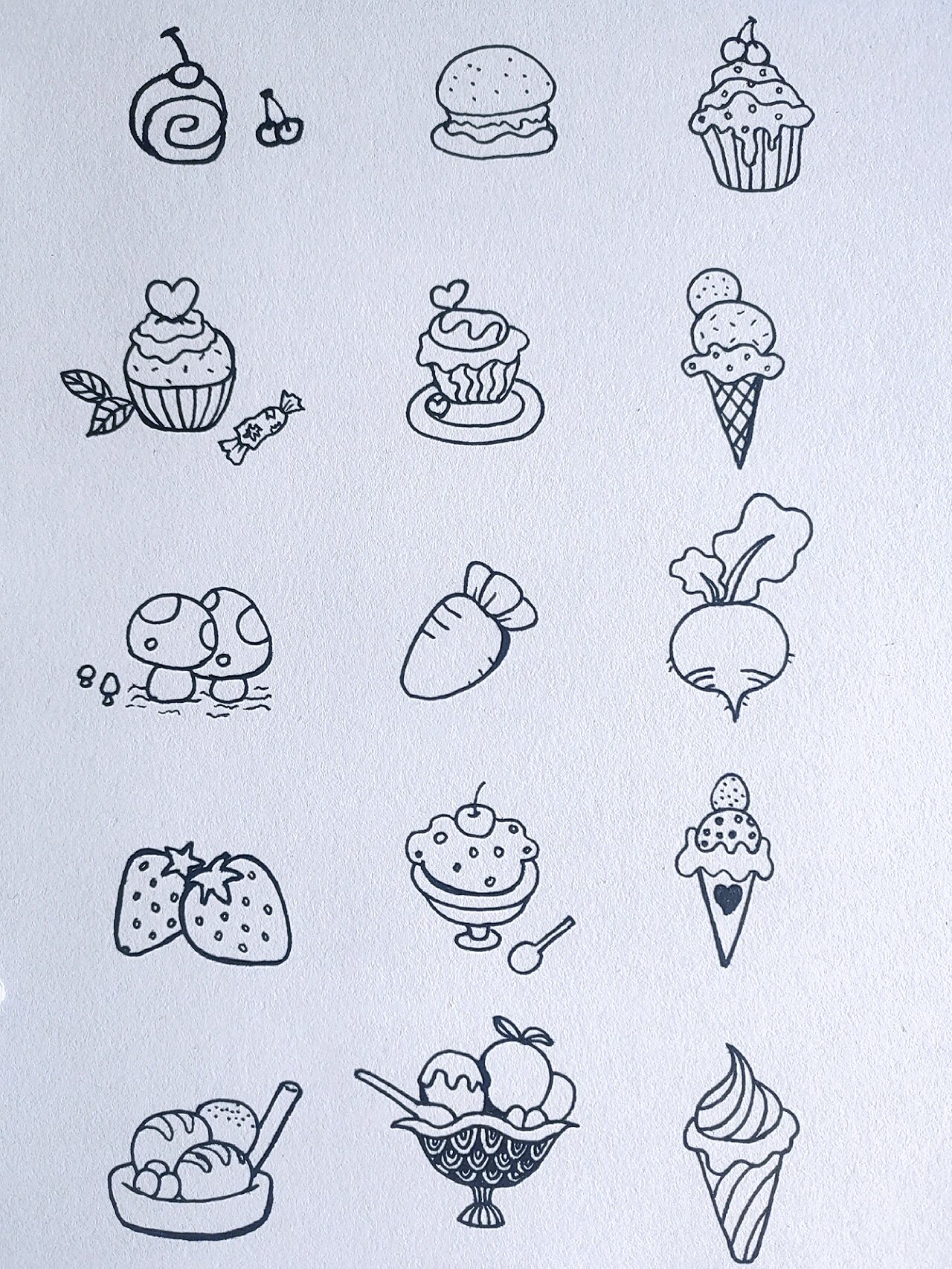 控笔打卡第43天(43/100)冰淇淋蛋糕简笔画