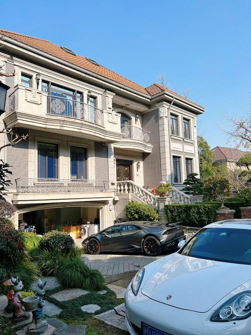 上海古北臻园17000w的独栋别墅 【古北臻园】 52幢02面积:936.