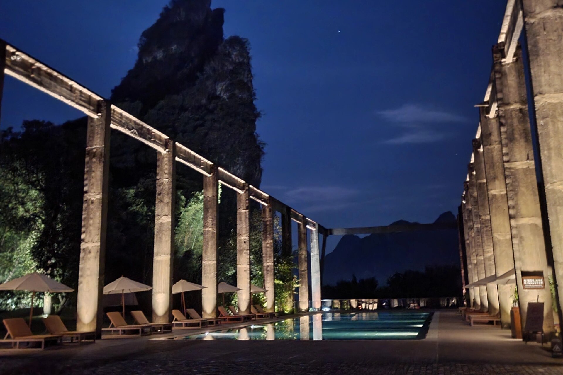 阳朔 "糖舍"住进风景里 藏在山水间的度假胜地 随手一拍全是画