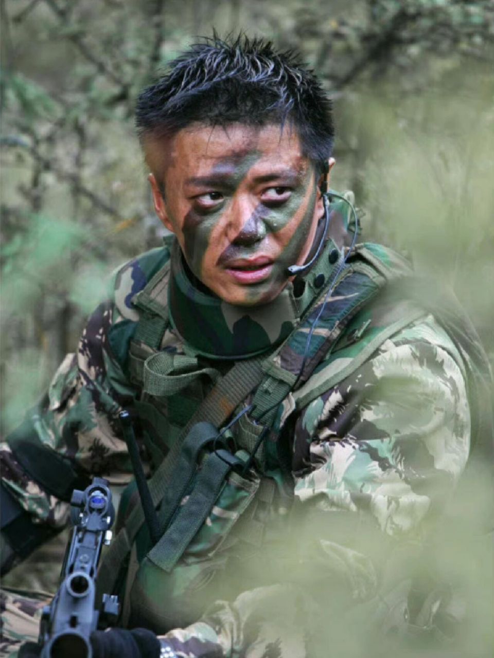 看完士兵突击两周后的我 依然对袁朗迷得不行0606蠢蠢欲动着想去