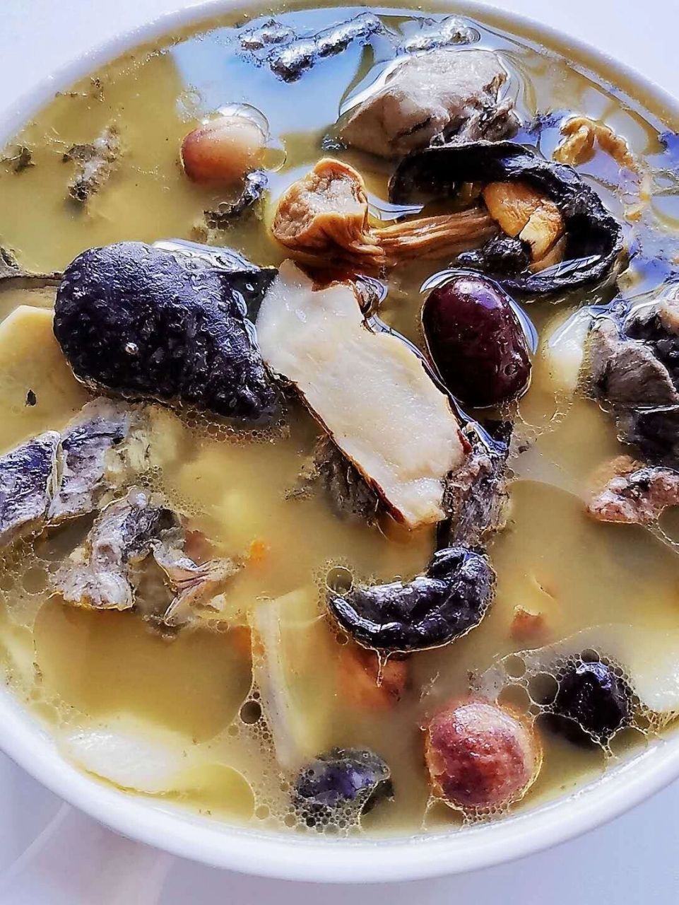 9215广东人教你煲18款广东老火靓汤97 今天整理了近期煲的18款