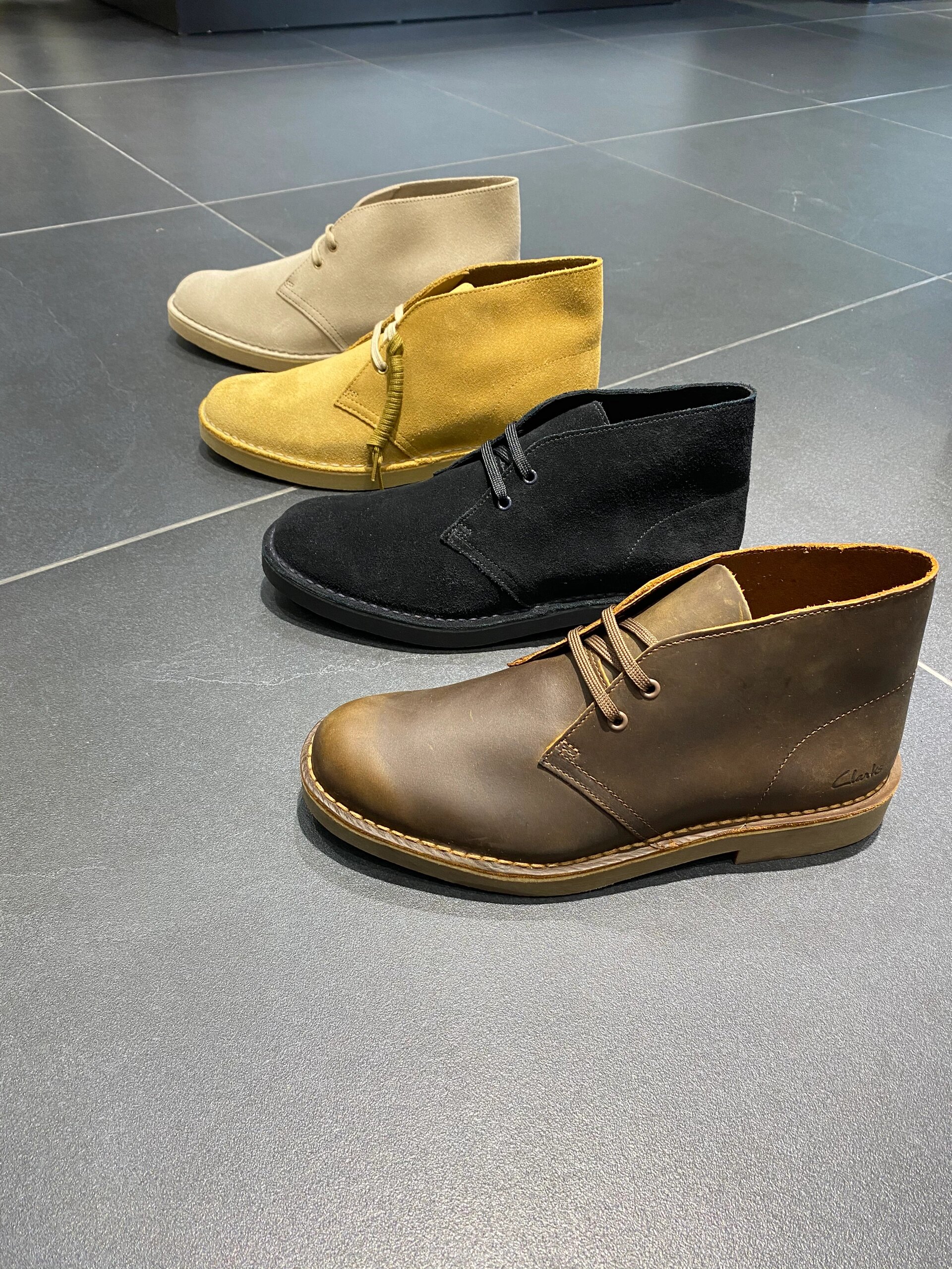 clarks其乐男士经典沙漠靴到店