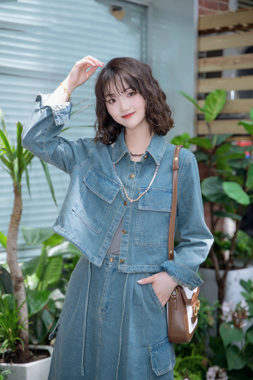 光山新西亚二楼唯述女装  shu唯述 狠狠需要一些牛仔单品过秋天92