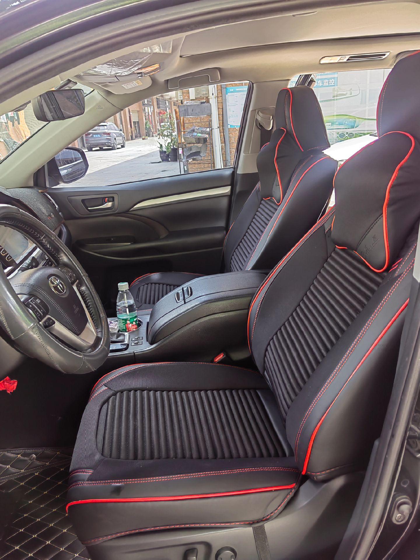 丰田汉兰达安装全包围坐垫