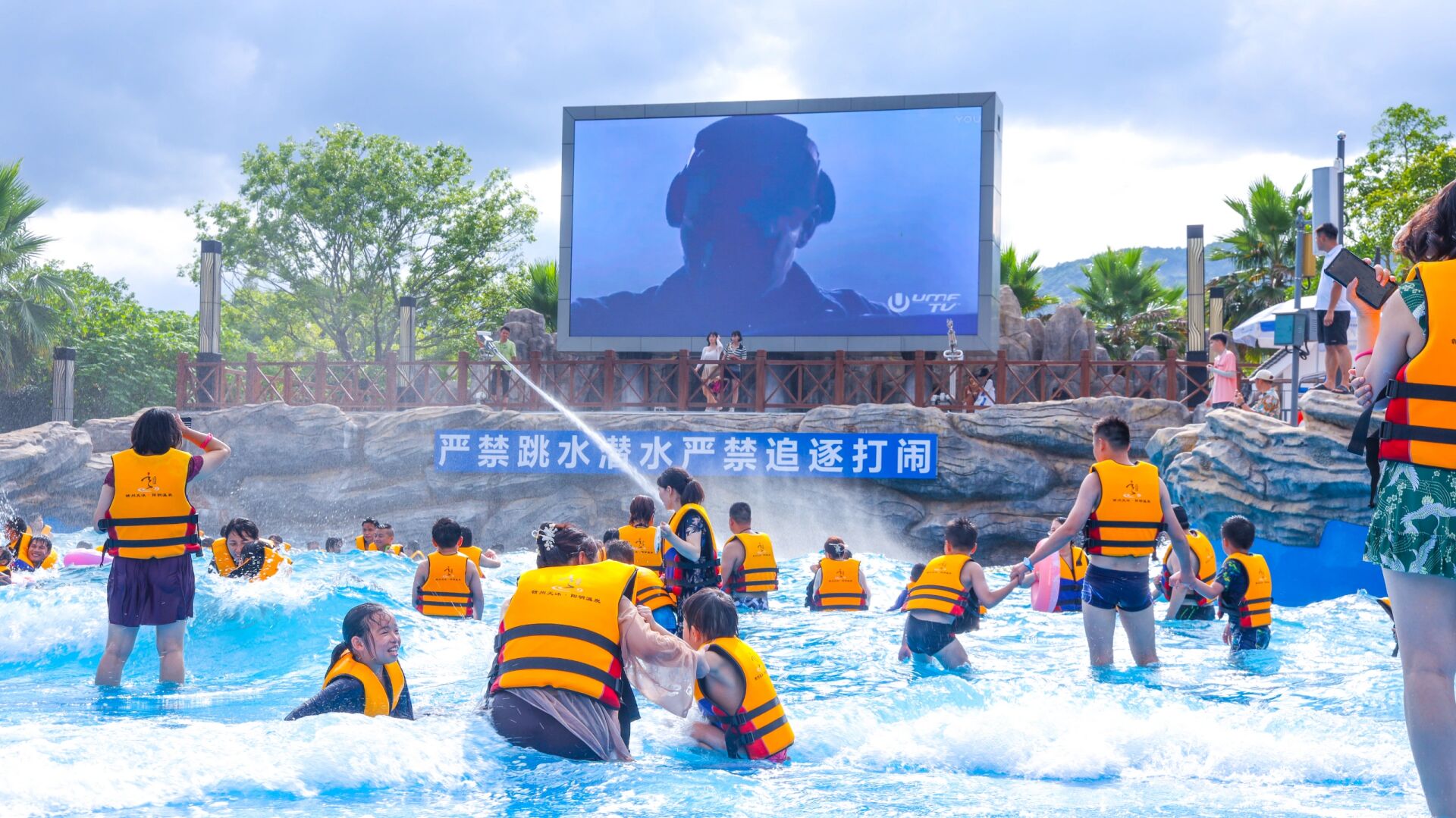 赣州上犹温泉图片