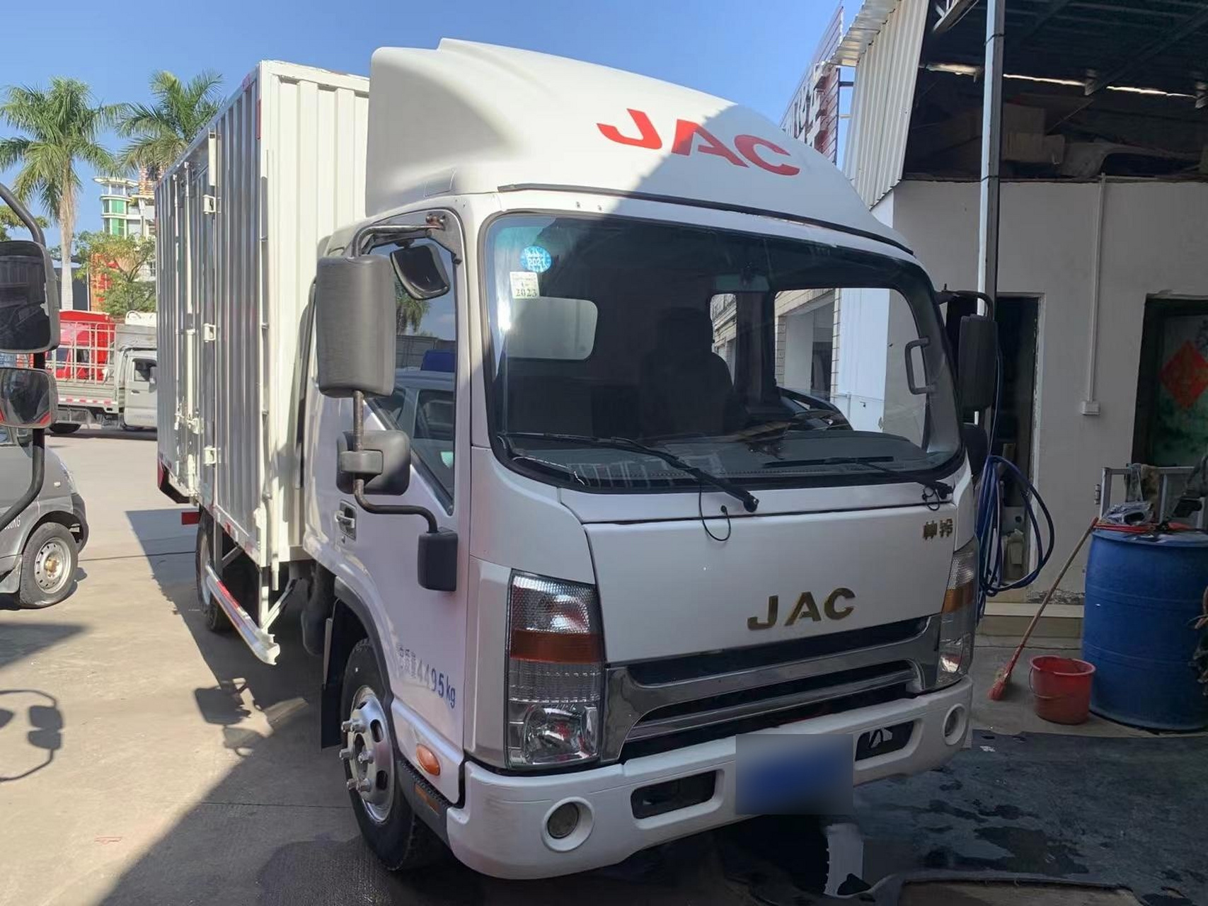 江淮帅铃q6   厢式货车2017年5月上牌,配:淮柴130马力发动机,车厢尺寸