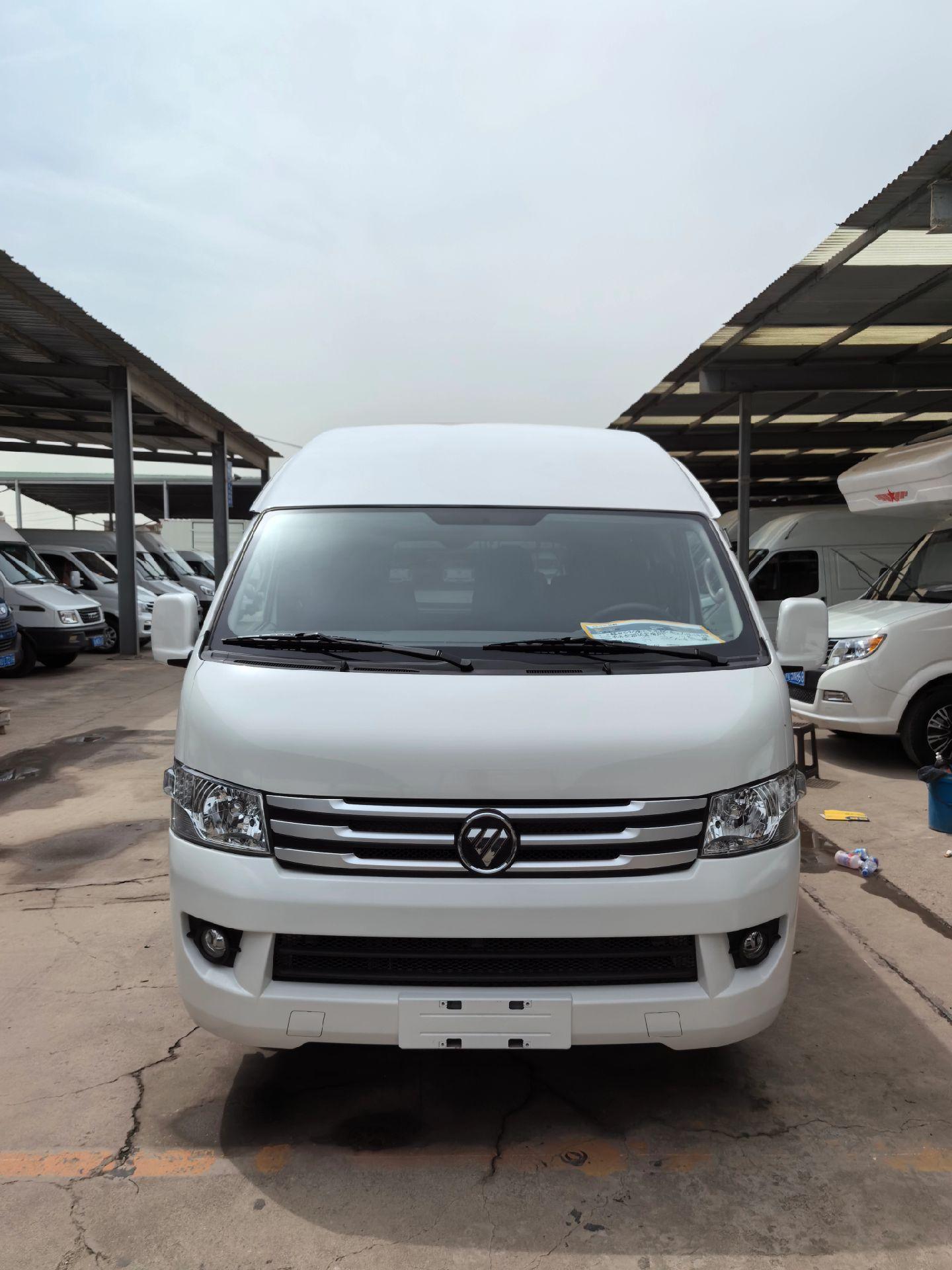 最新到店,福田g9一台,2023年9月上户使用,6坐小型普通客车,高配车型