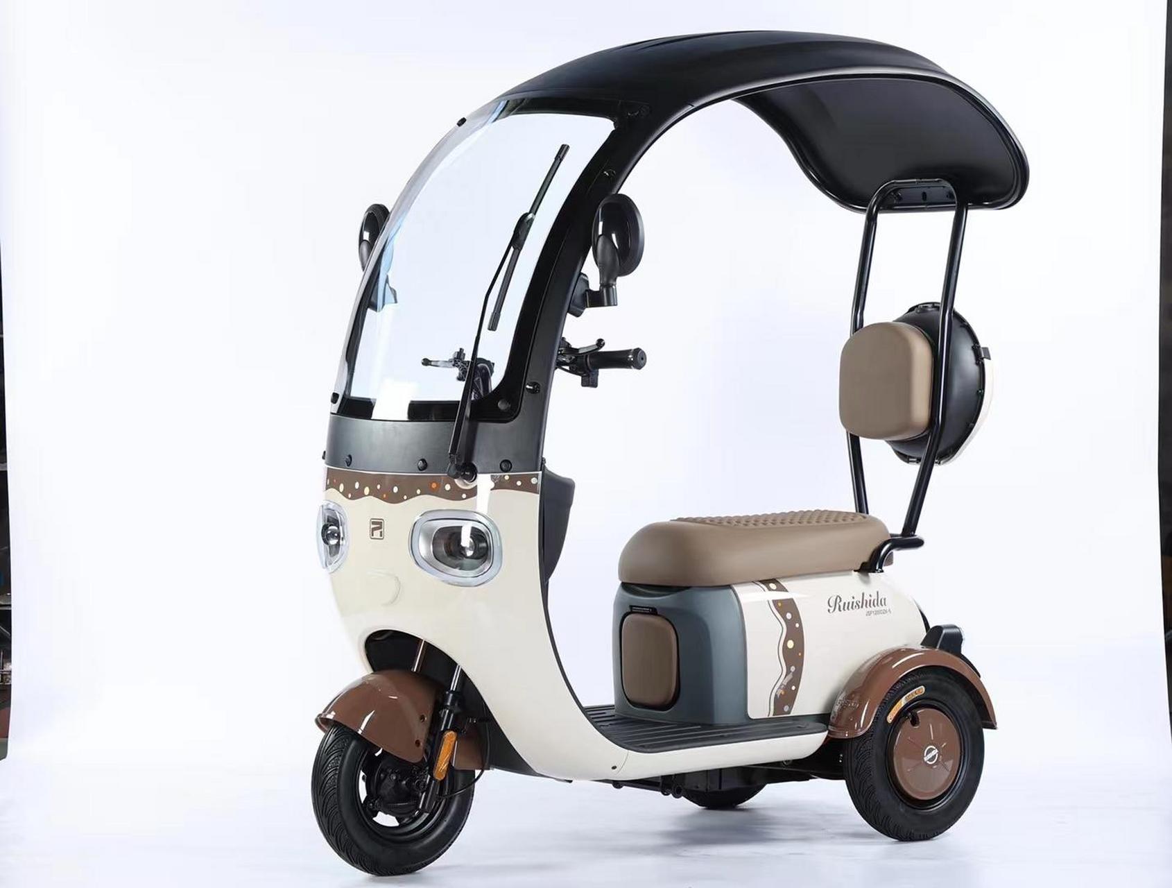 瑞仕达高品质休闲三轮车,接送孩子上下学代步车