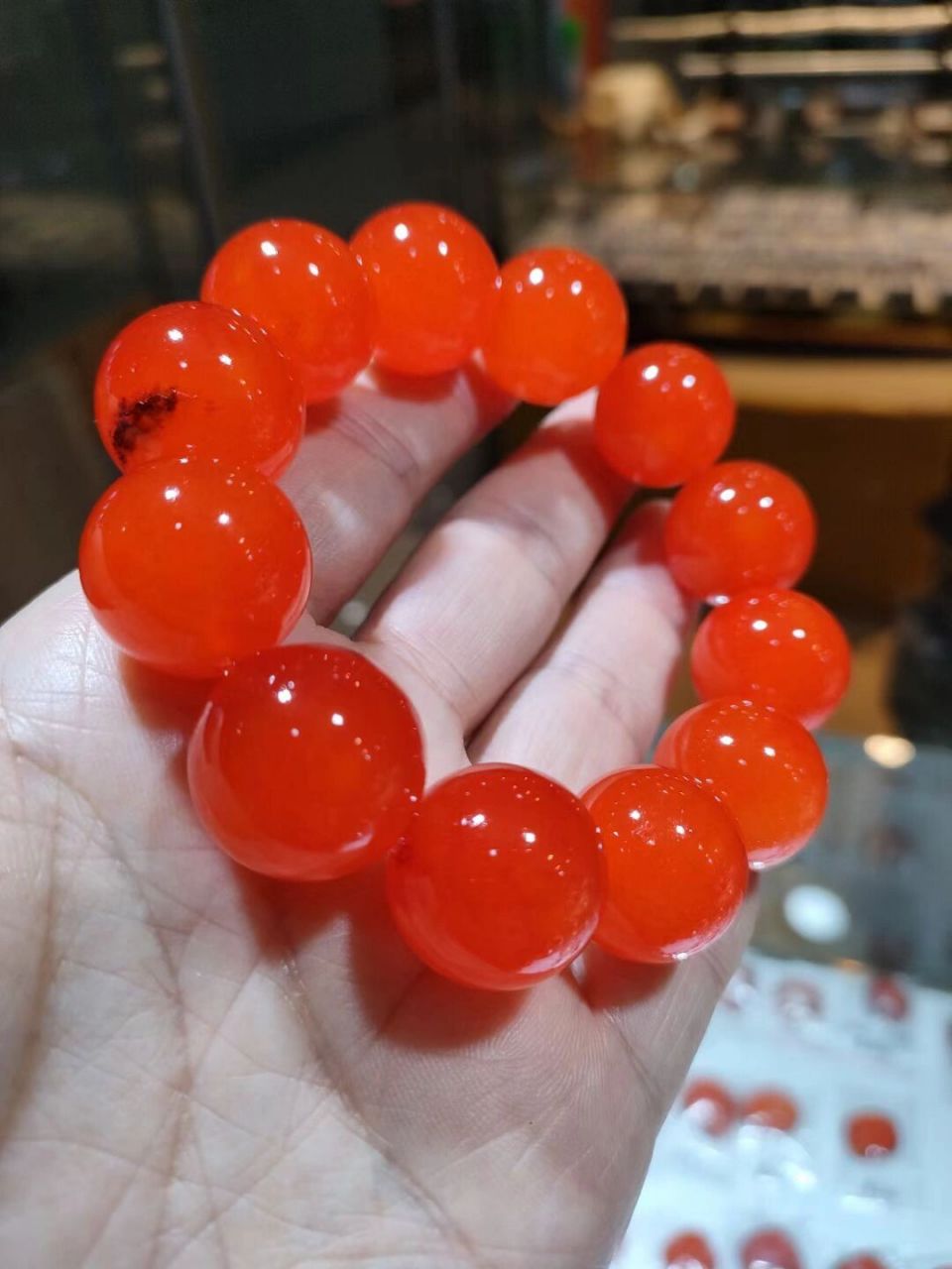 【文玩界新宠-鱼惊石】 鱼惊石 特大圆珠手串 67 67规格:20mm