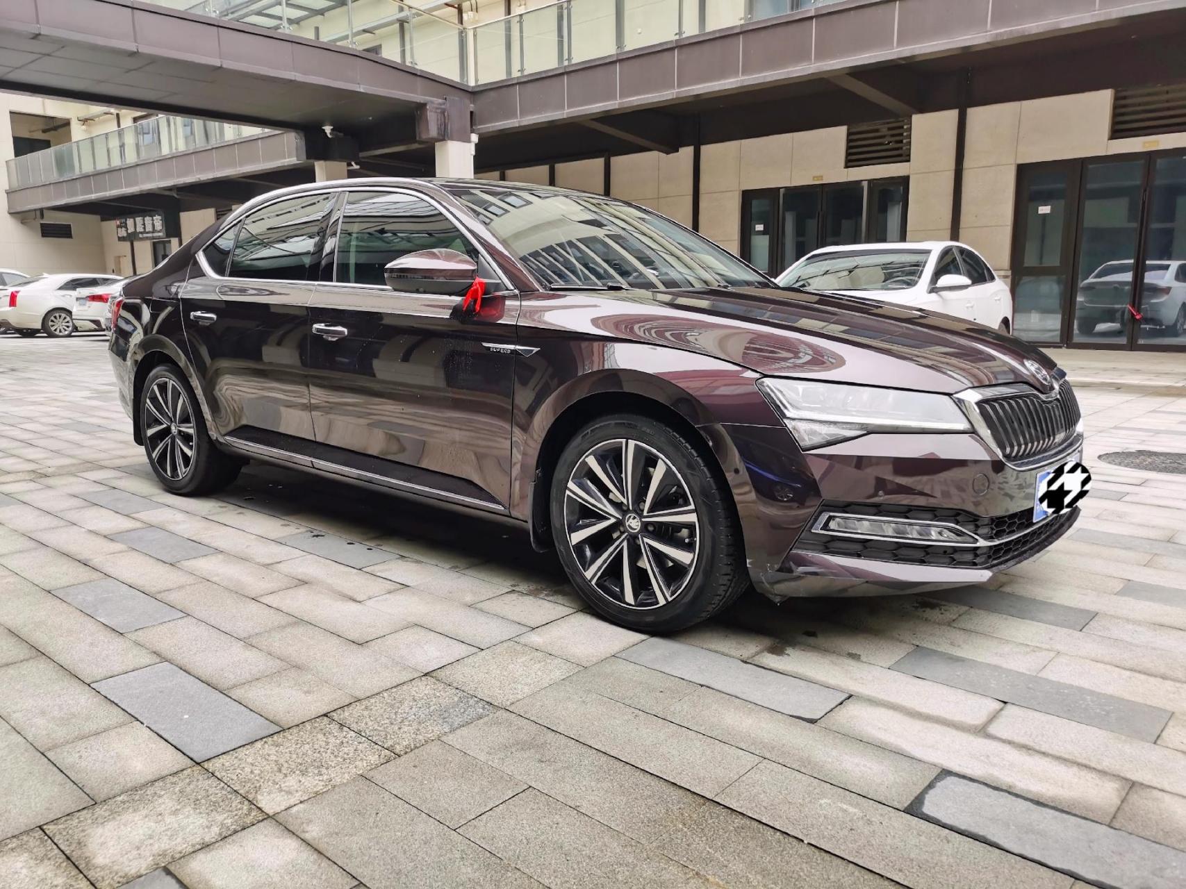 新到:2019年9月上牌斯柯达速派 tsi330 dsg豪华版,2.