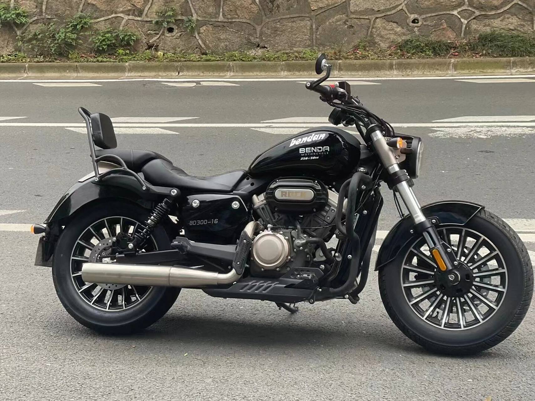 奔达灰石300 五千公里 无事故 9022000 22年 灰石300!