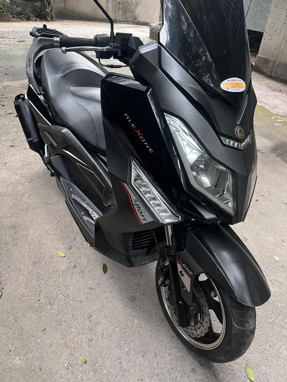 移动大沙发,骑起安逸得很,手续齐全,成色没话说家用踏板摩托车推荐