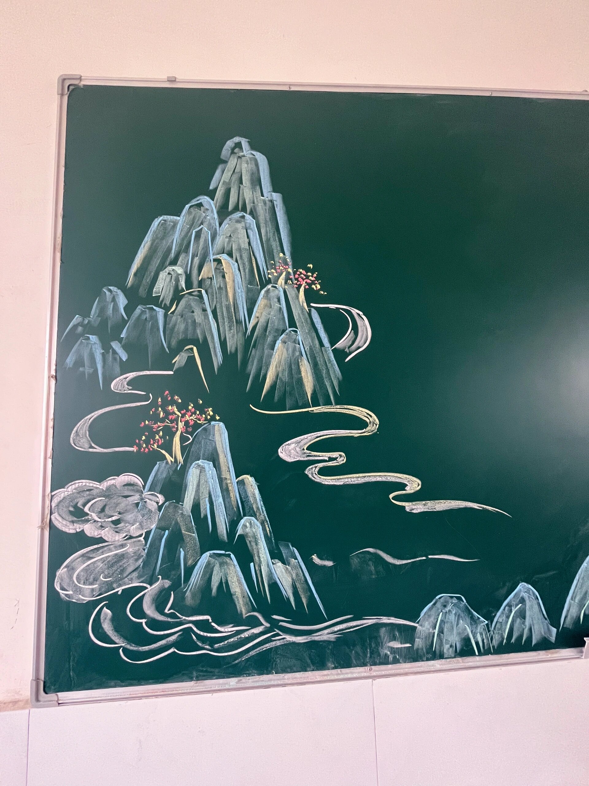 绿水青山 国画山景 风景画庆双节黑板报素材