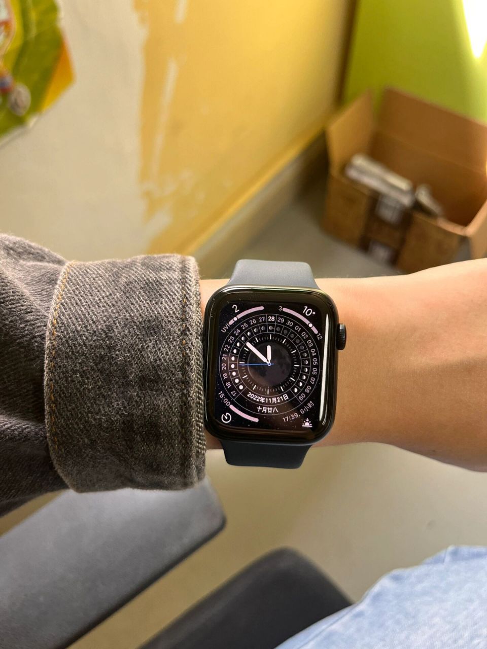apple watch se40mm/44mm大小对比 手围15.3,最终换了44mm蜂窝版
